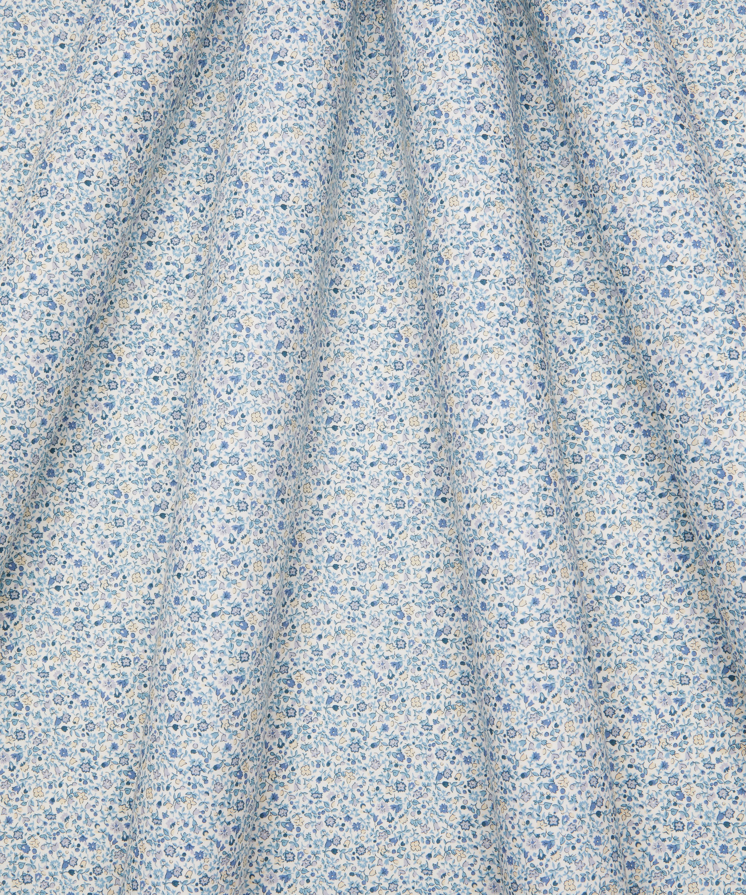 Liberty Fabrics - Posy Haze Lasenby Quilting Cotton image number 2