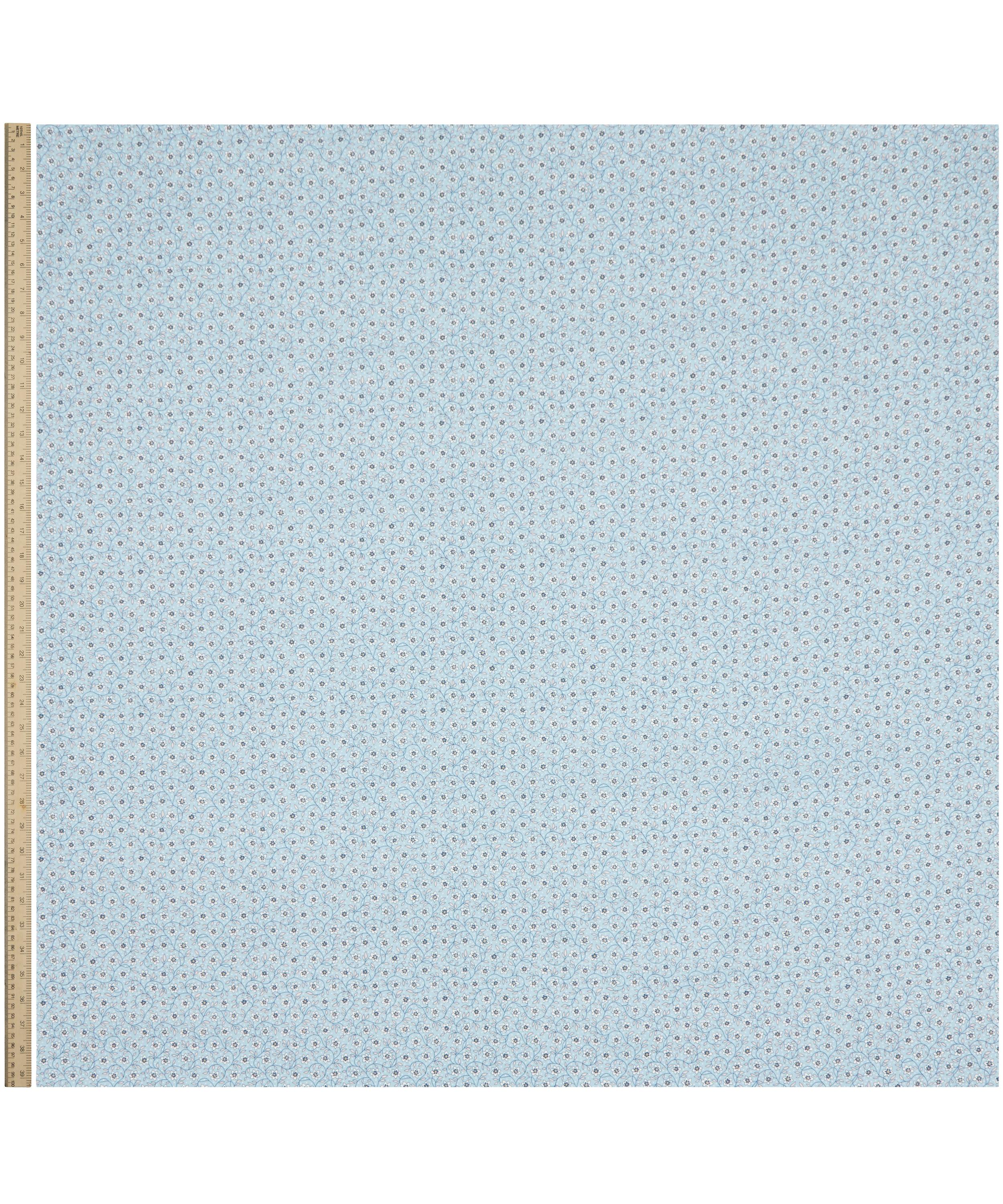 Liberty Fabrics - Lily Trail Lasenby Quilting Cotton image number 1