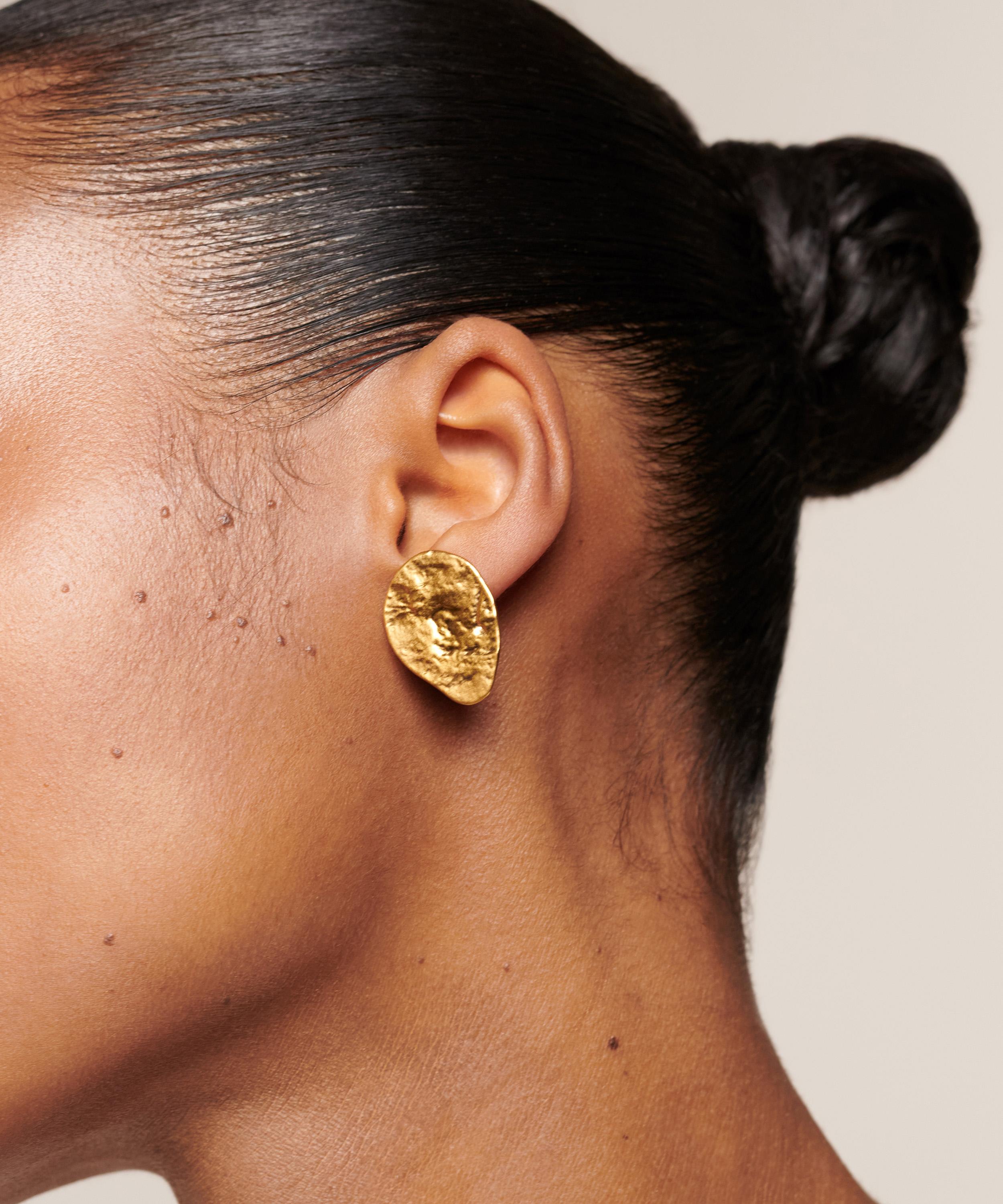 Monica Vinader - 18ct Gold-Plated Vermeil Silver Capri Teardrop Stud Earrings image number 1