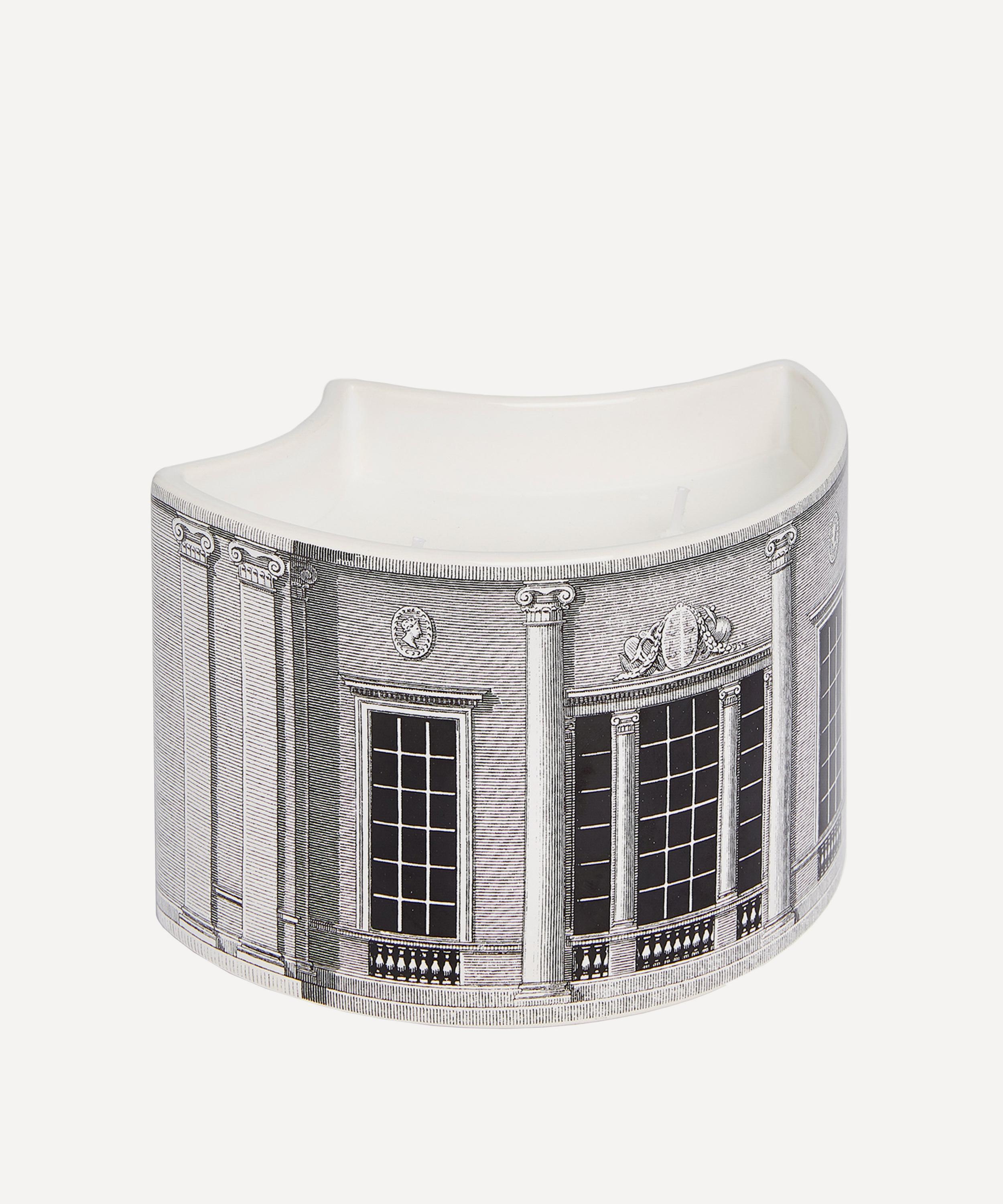 Fornasetti - Immaginazione Architettura Vase Scented Candle 530g image number 0