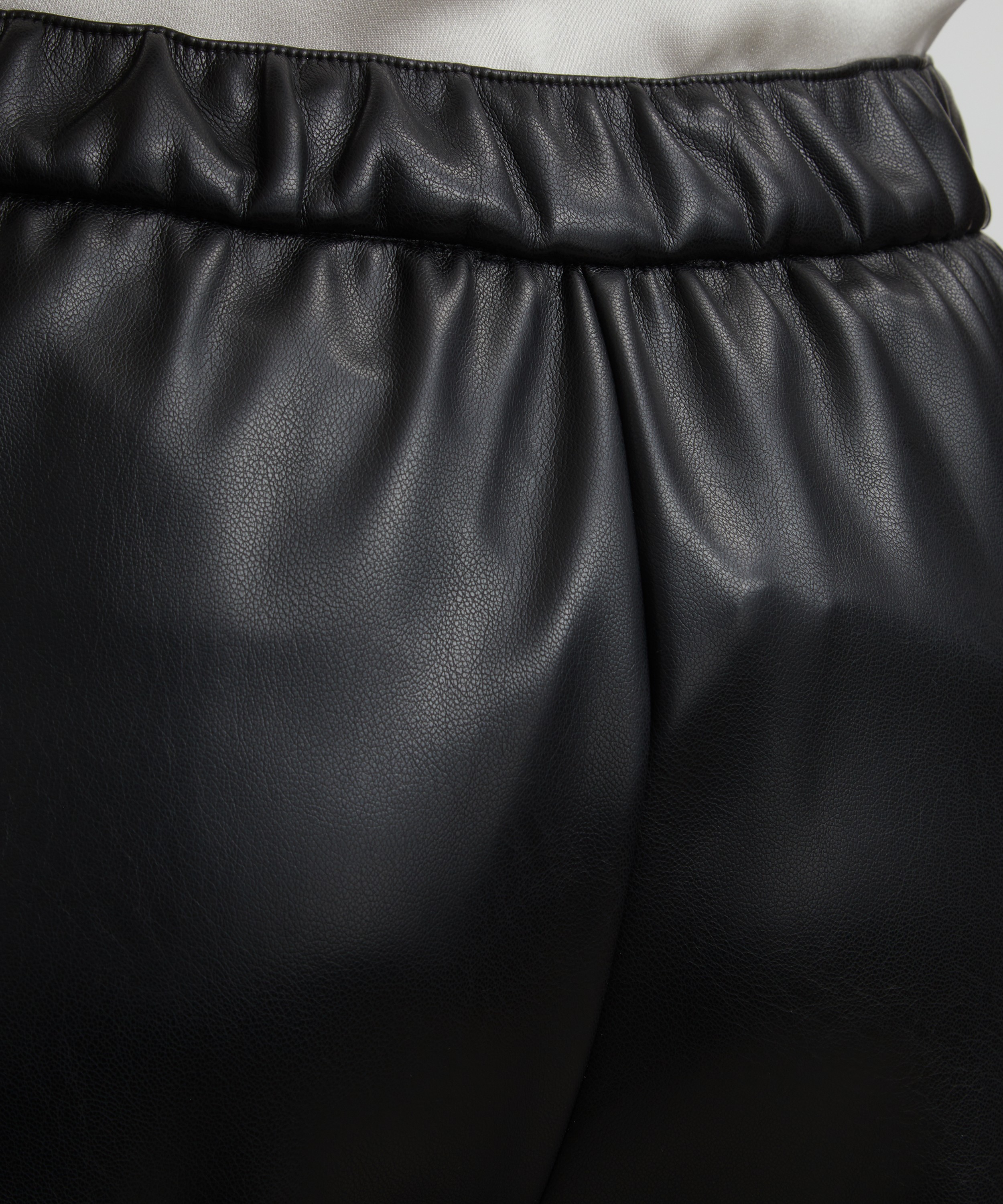 'S Max Mara - Luciana Coated Fabric Trousers image number 4