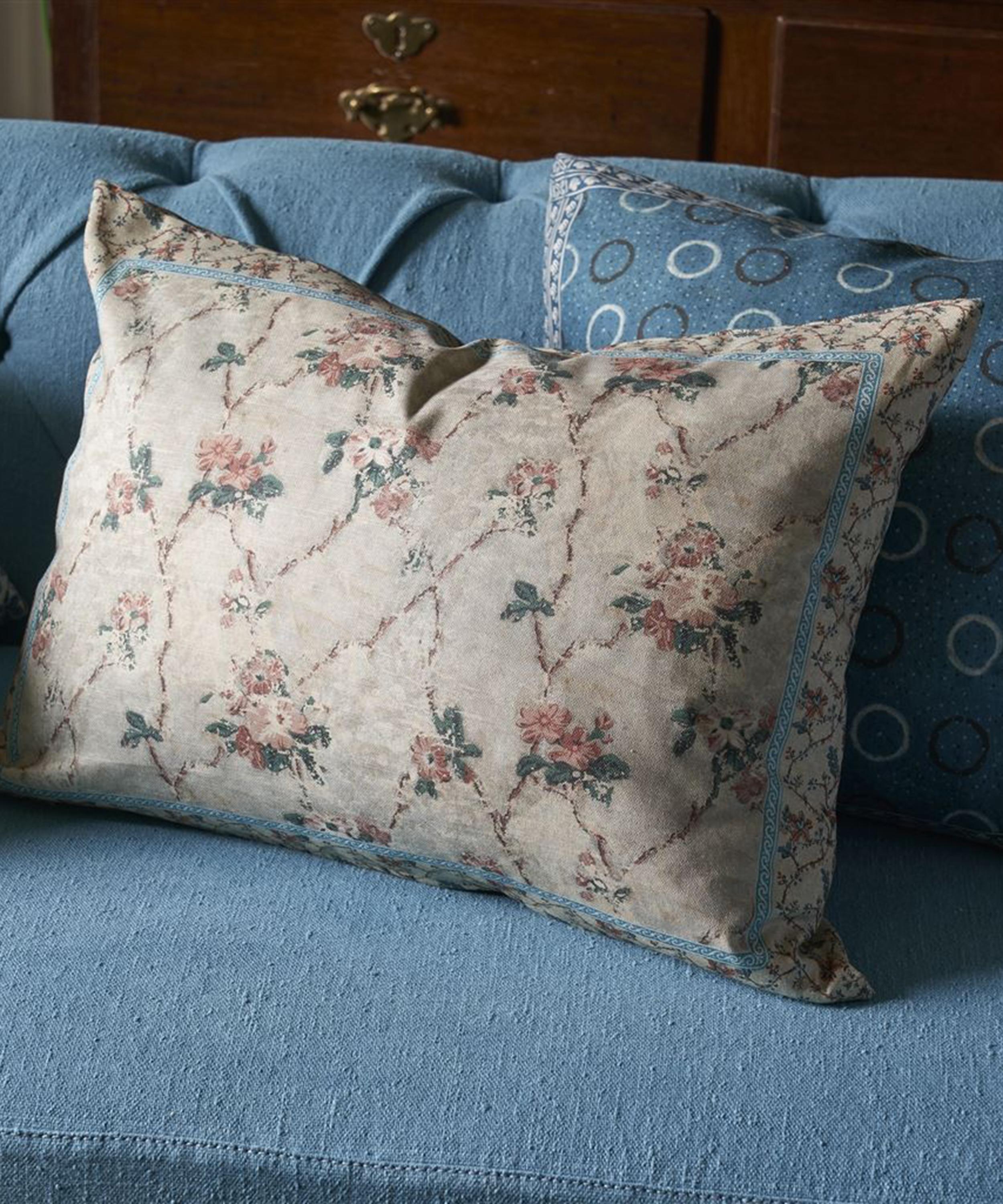 John Derian - Vintage Floral Cushion image number 1