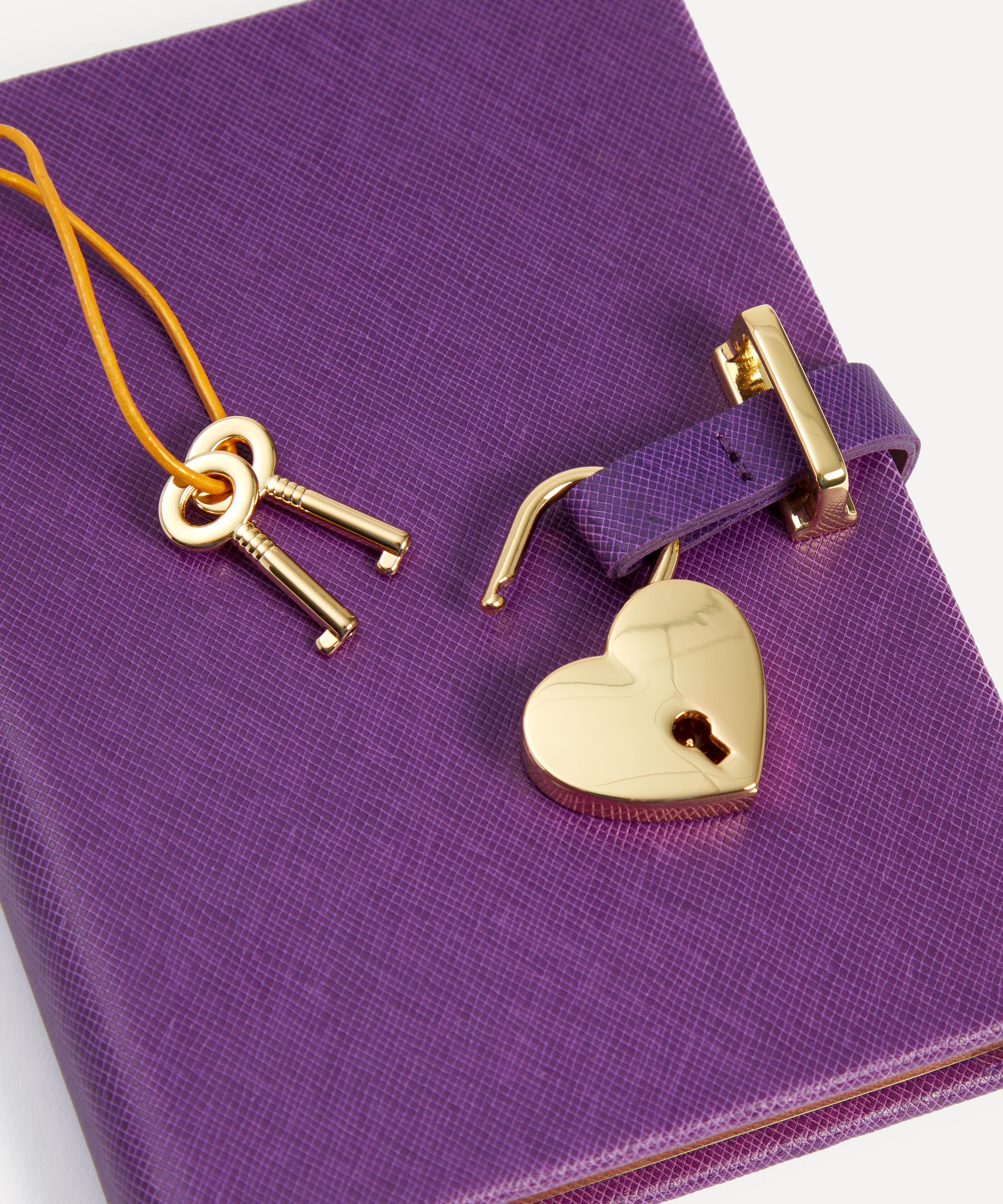 Graphic Image - Heart Lock Diary image number 3