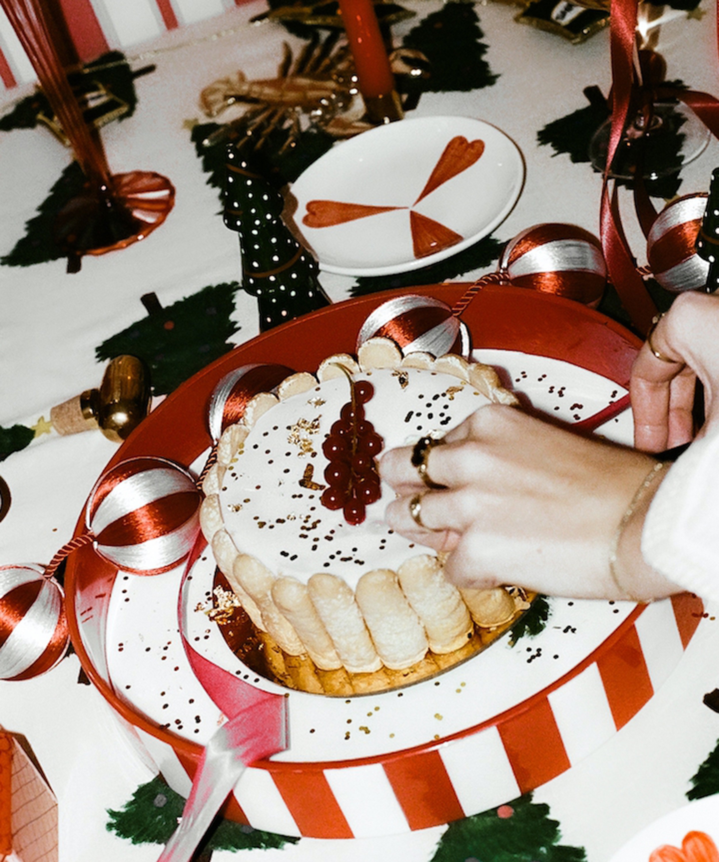 Anna + Nina - Christmas Tree Tray image number 2