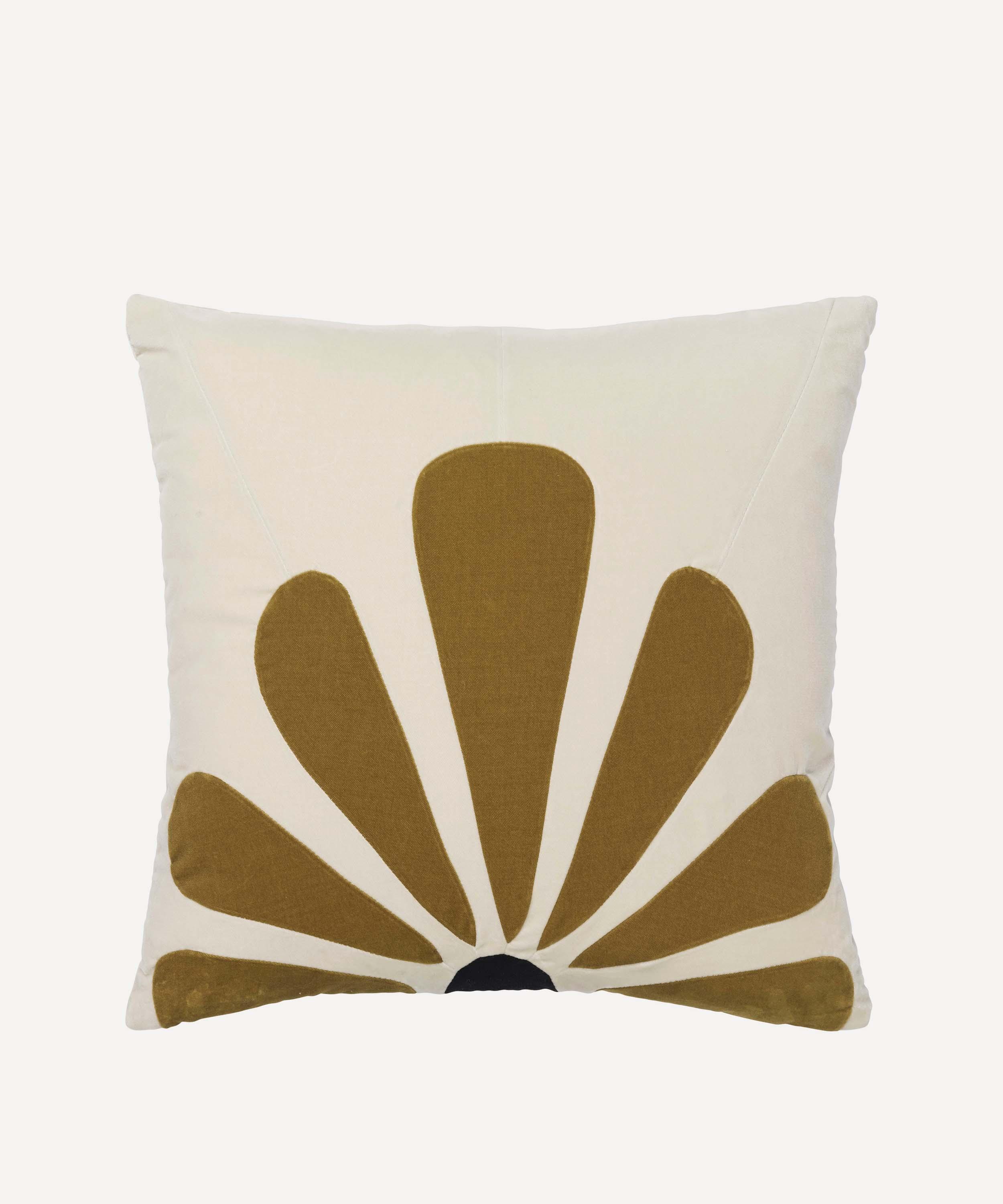 Christina Lundsteen - Fleur Cushion