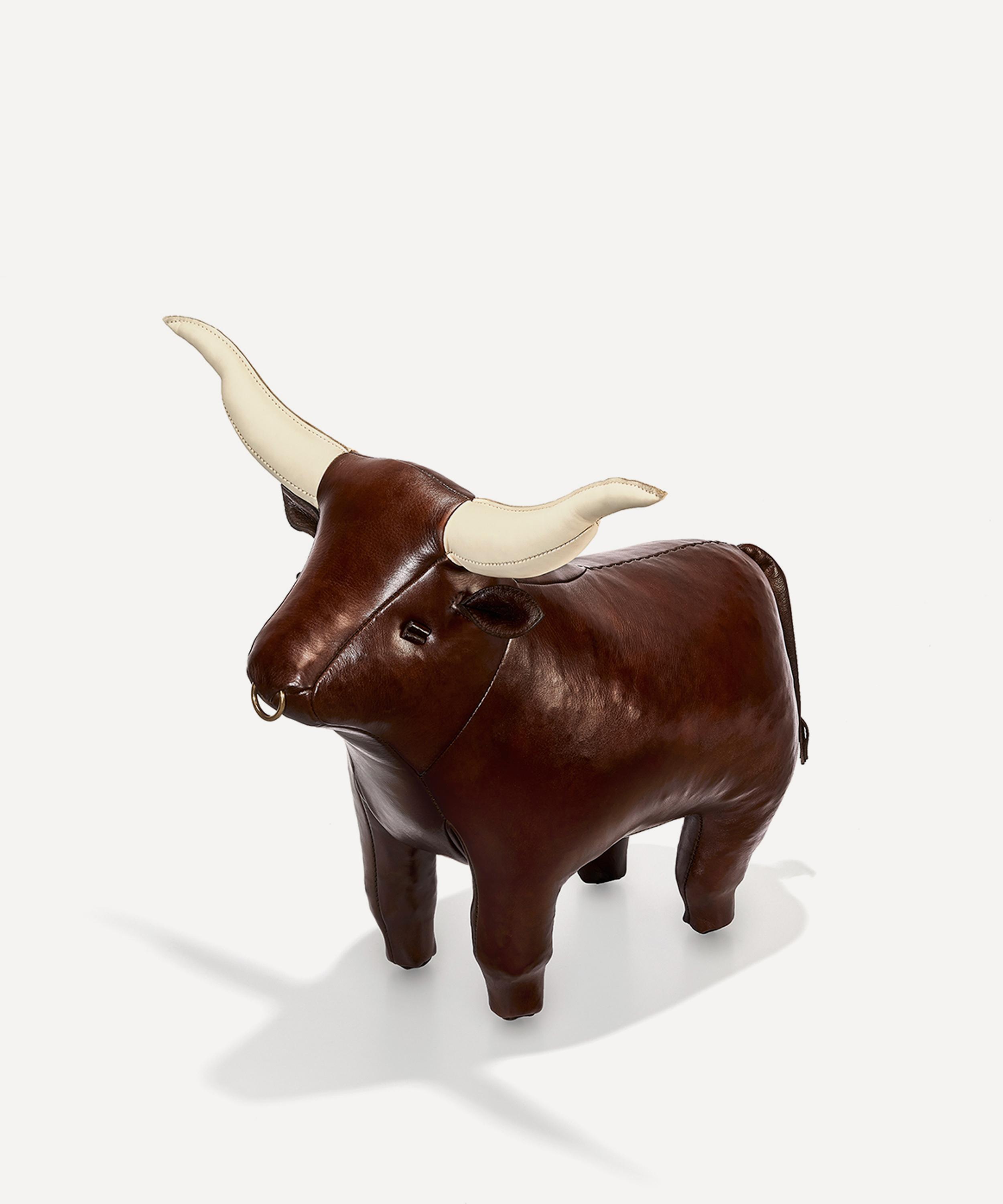 Omersa - Standard Long Horn Bull