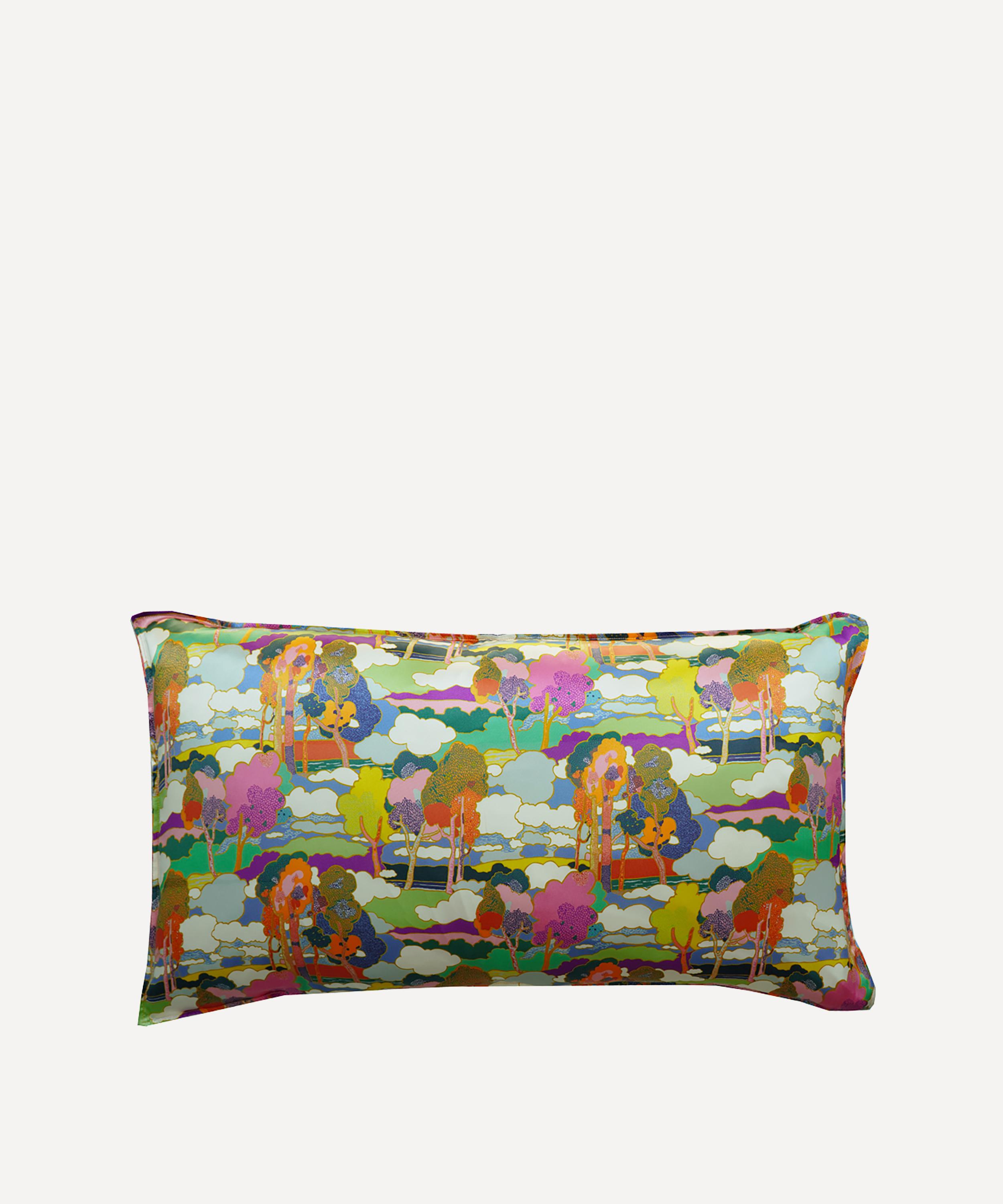 Coco & Wolf - Prospect Road Silk King Pillowcases Set of Two image number 0