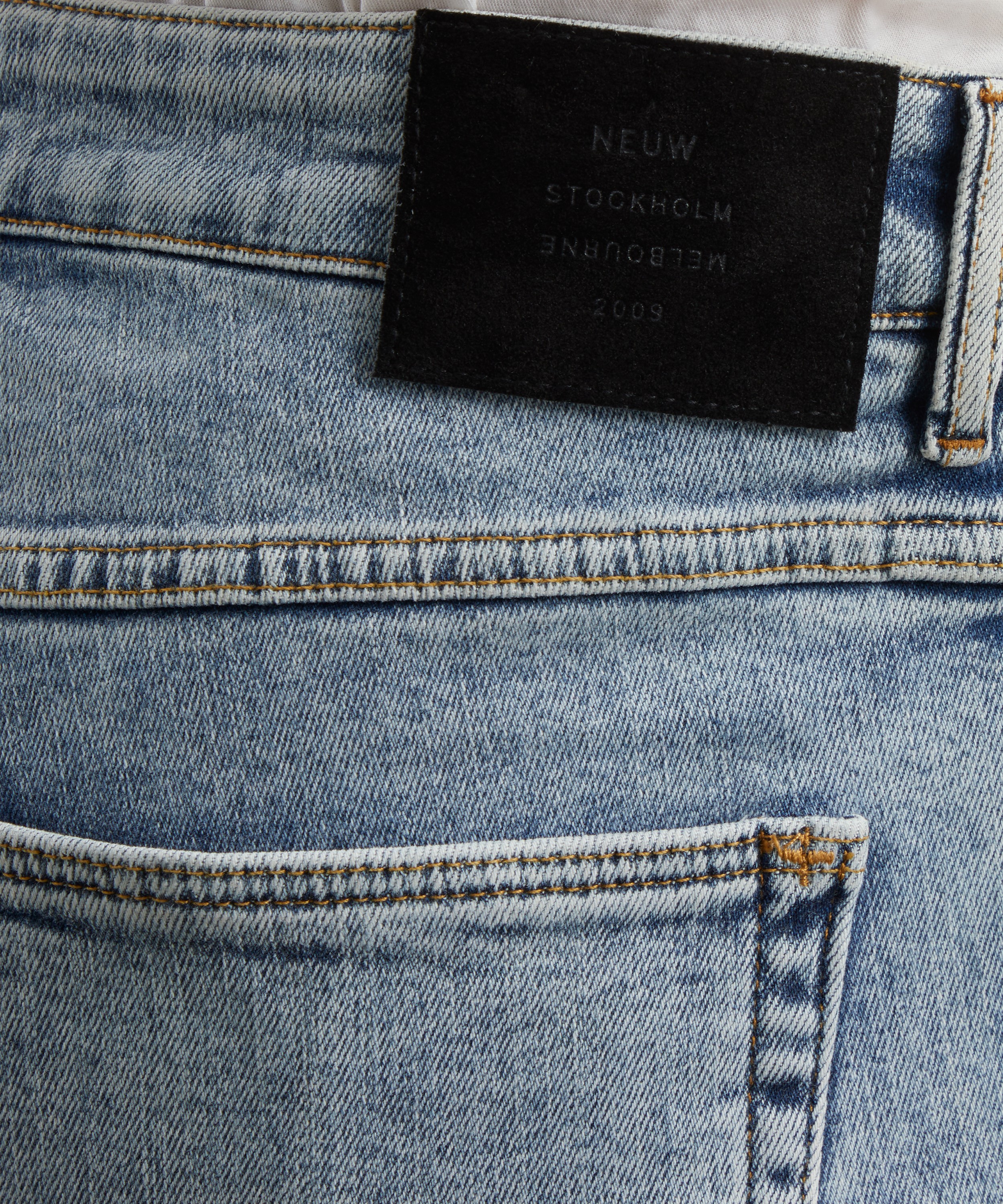 Neuw - Lou Slim Ether Mid Indigo Jeans image number 4