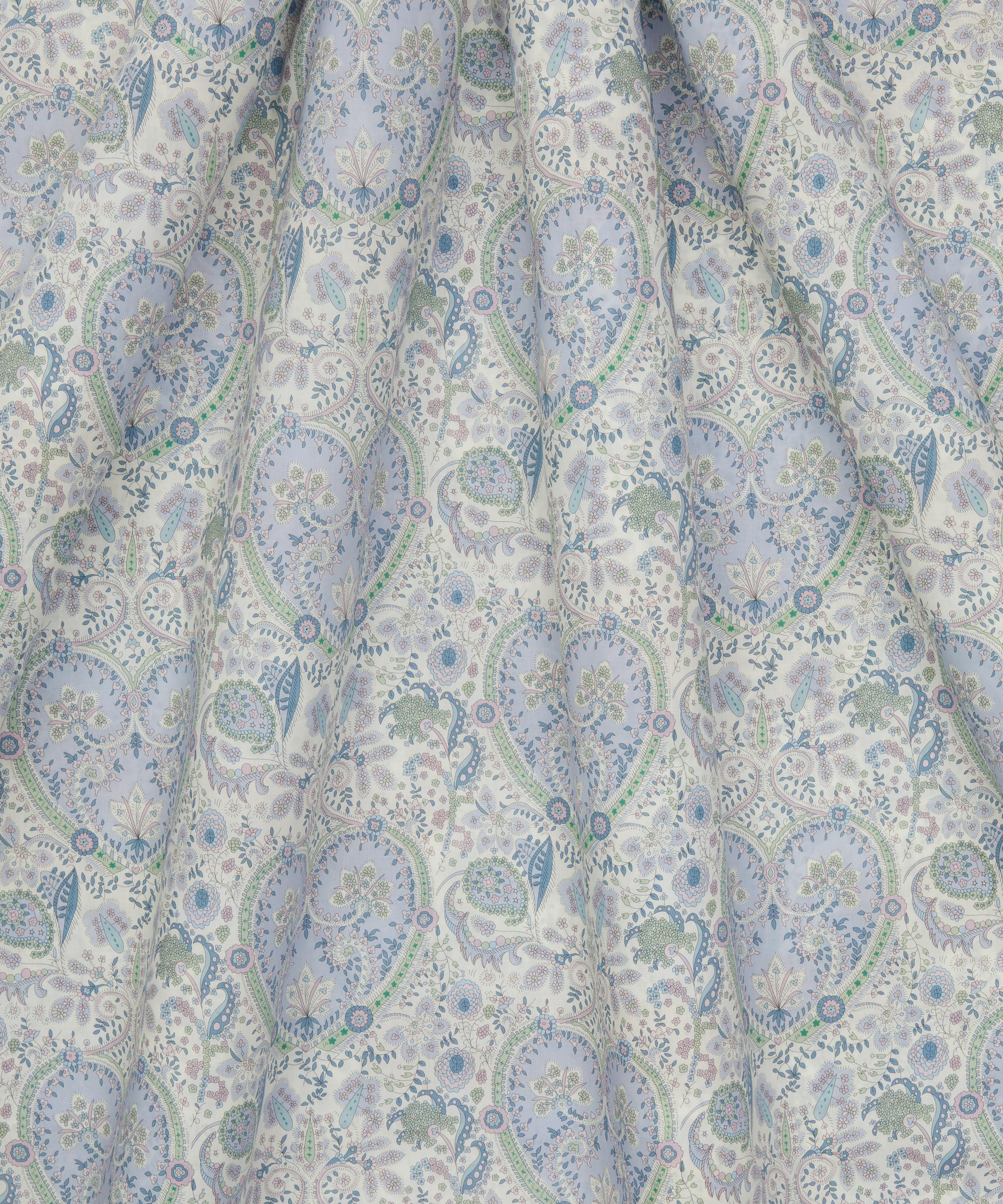 Liberty Fabrics - Theri Kitty Tana Lawn™ Cotton image number 2