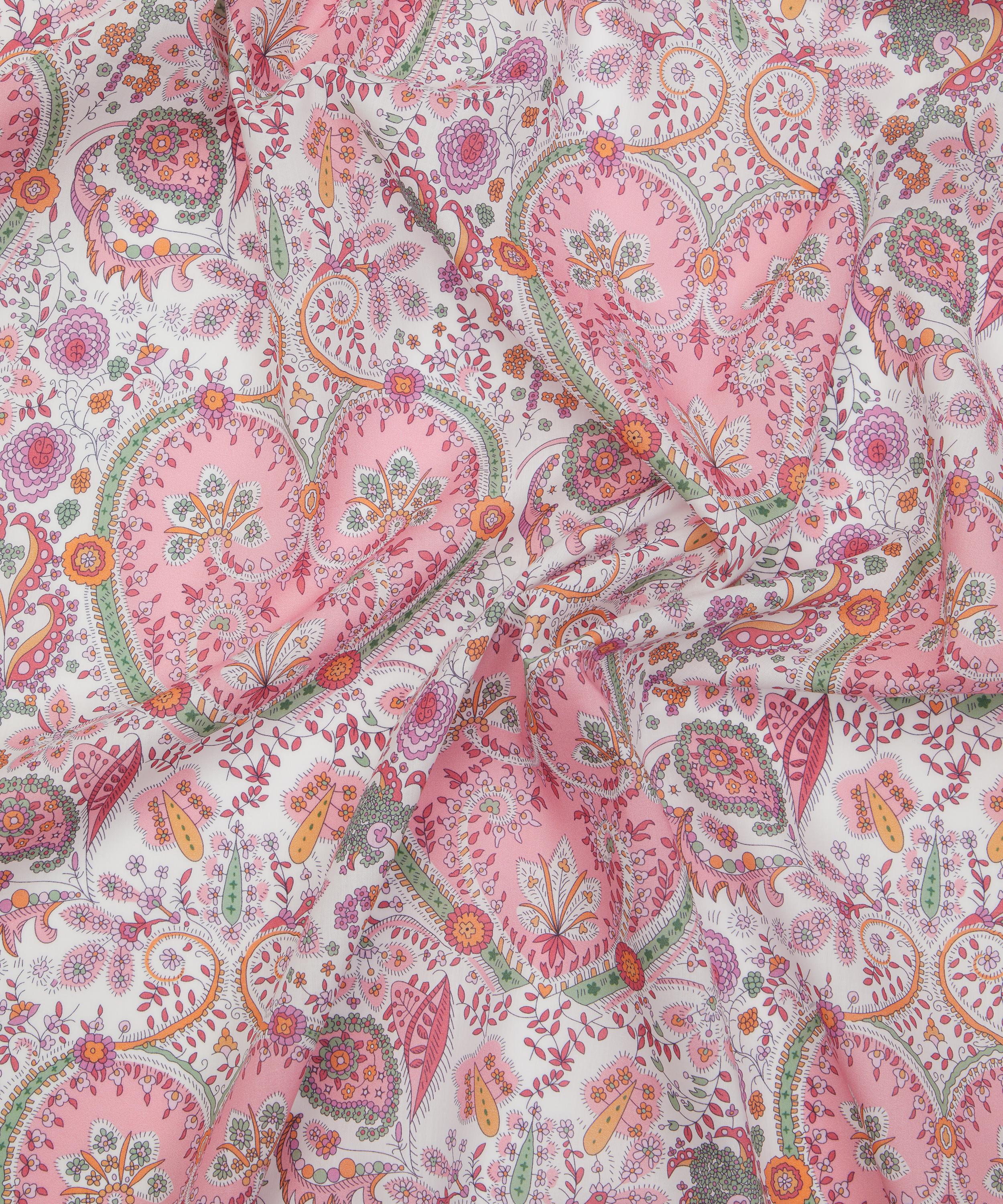 Liberty Fabrics - Theri Kitty Tana Lawn™ Cotton image number 3