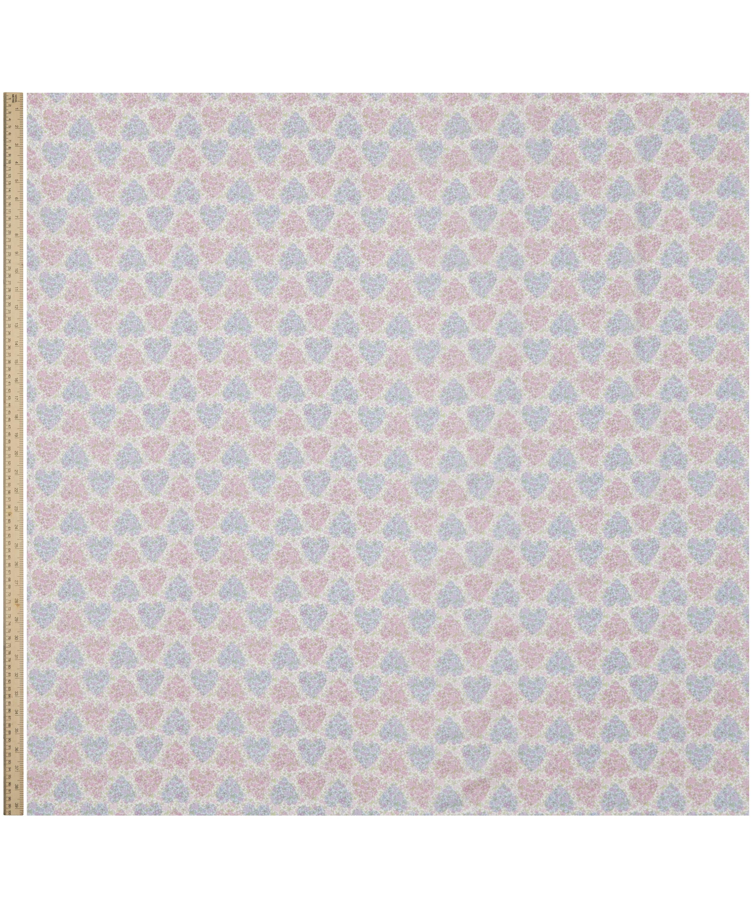 Liberty Fabrics - Chamomile Hearts Tana Lawn™ Cotton image number 1