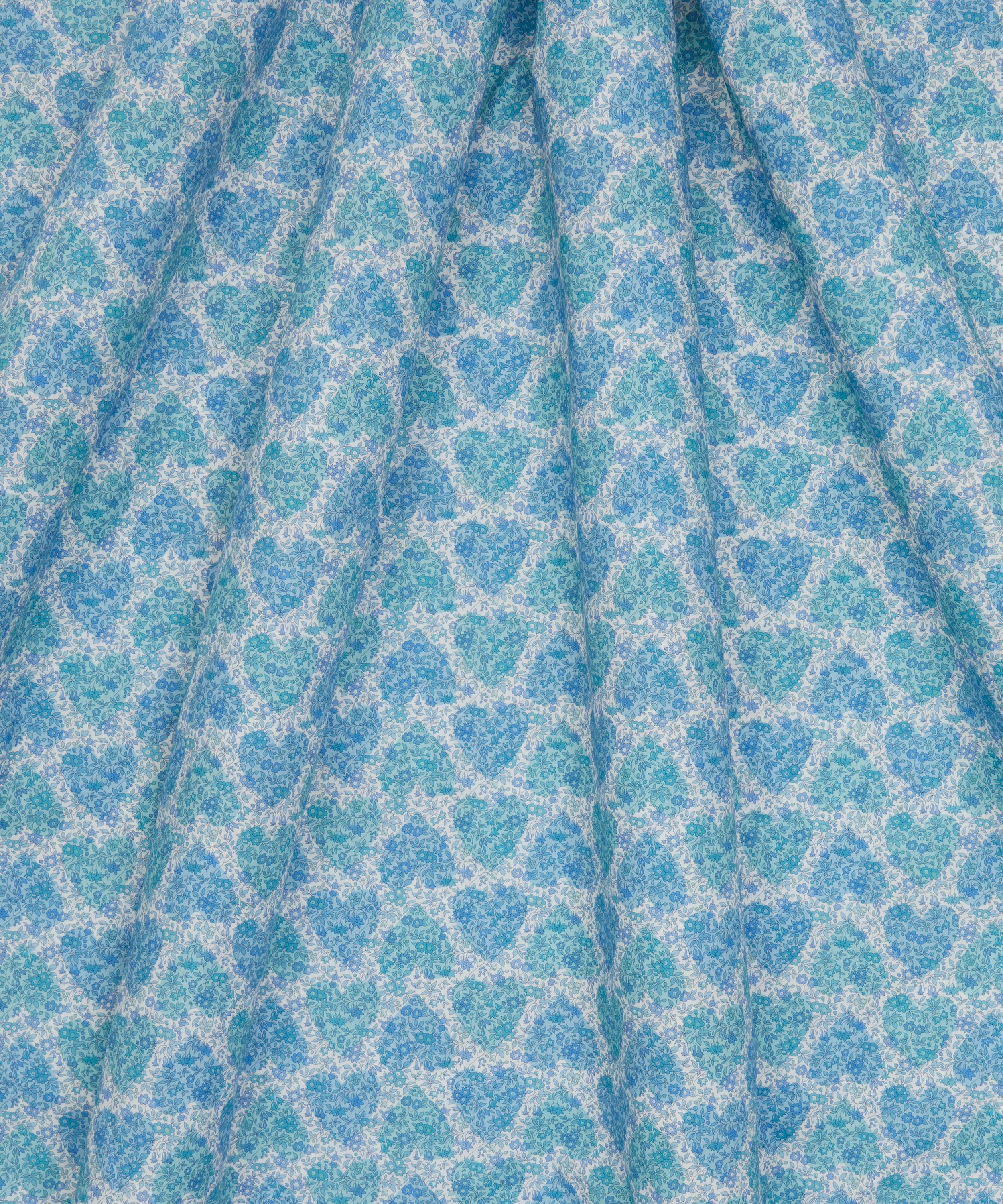 Liberty Fabrics - Chamomile Hearts Tana Lawn™ Cotton image number 2