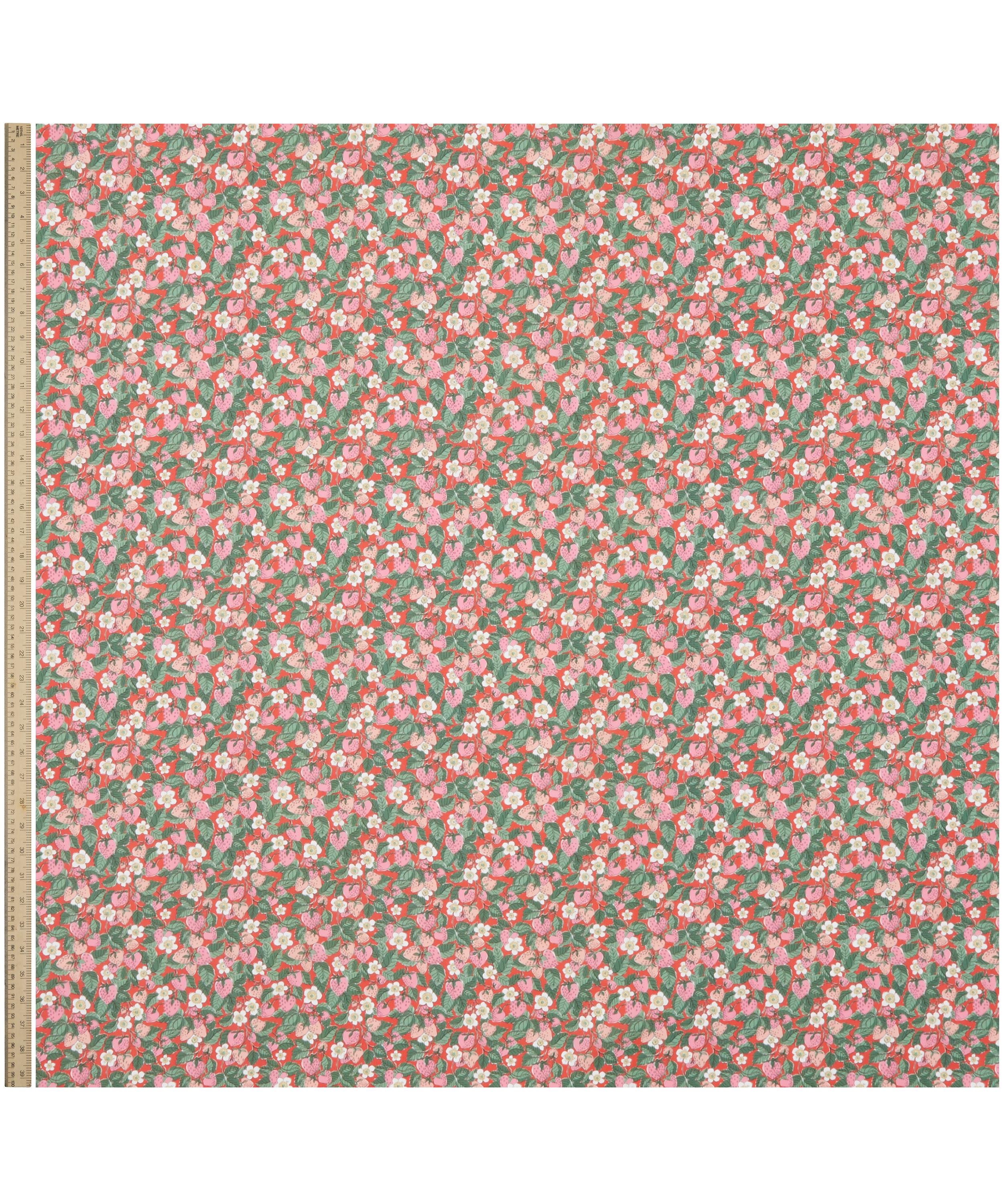 Liberty Fabrics - Strawberry Dream Tana Lawn™ Cotton image number 1