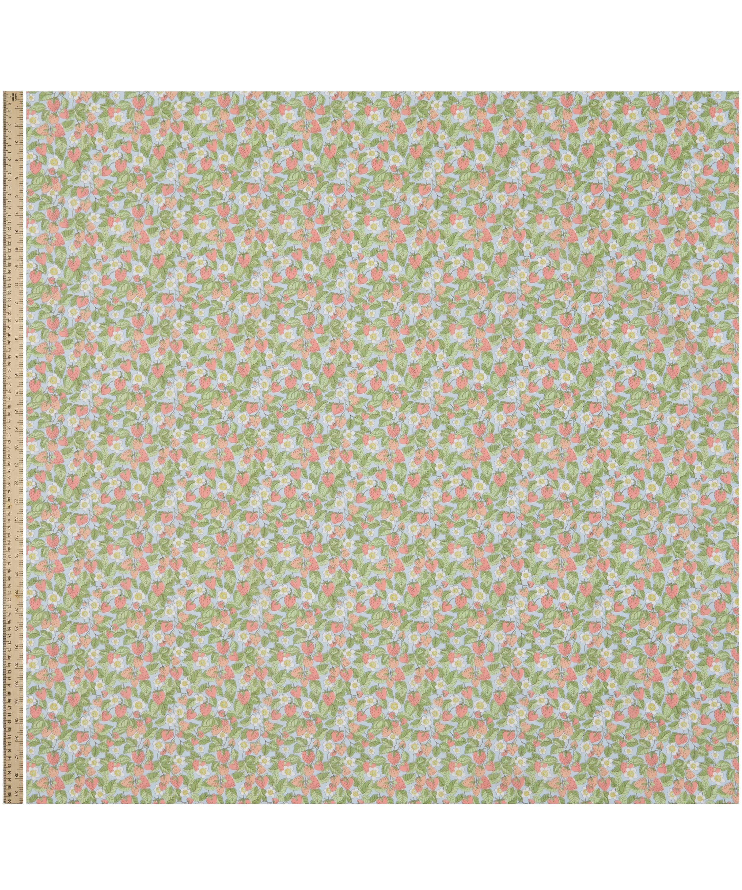 Liberty Fabrics - Strawberry Dream Tana Lawn™ Cotton image number 1