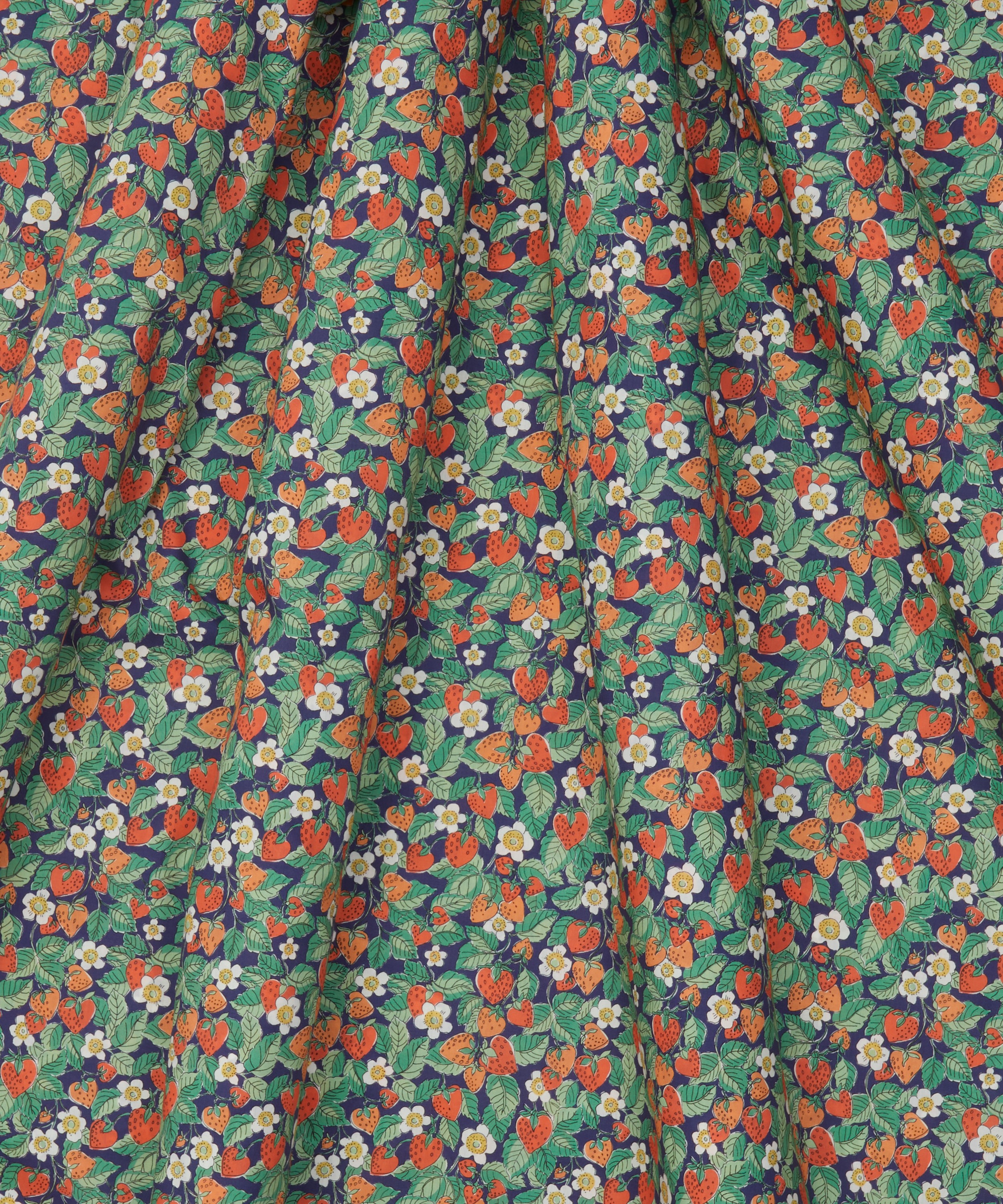 Liberty Fabrics - Strawberry Dream Tana Lawn™ Cotton image number 2