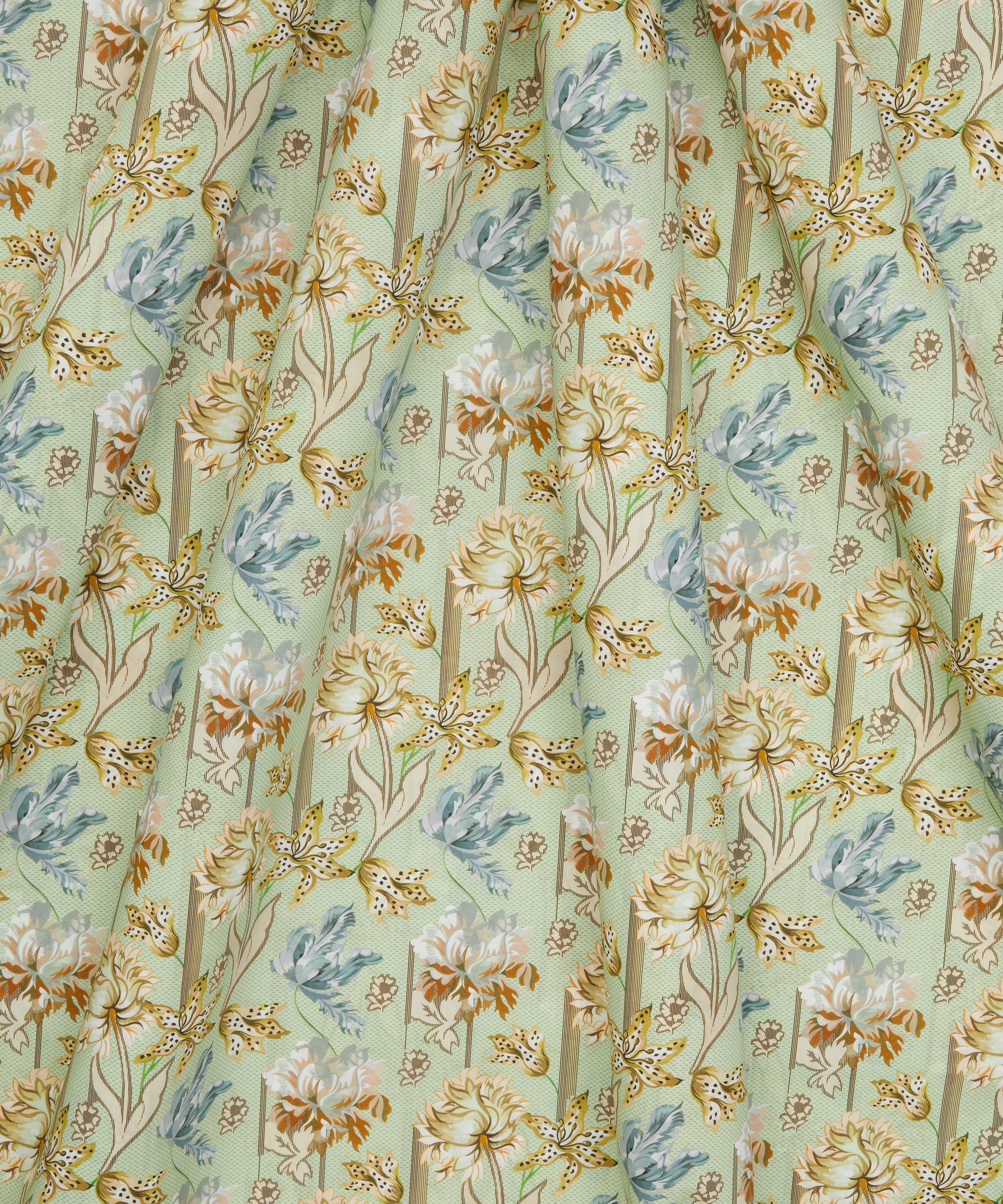 Liberty Fabrics - Bettina Bloom Tana Lawn™ Cotton image number 2