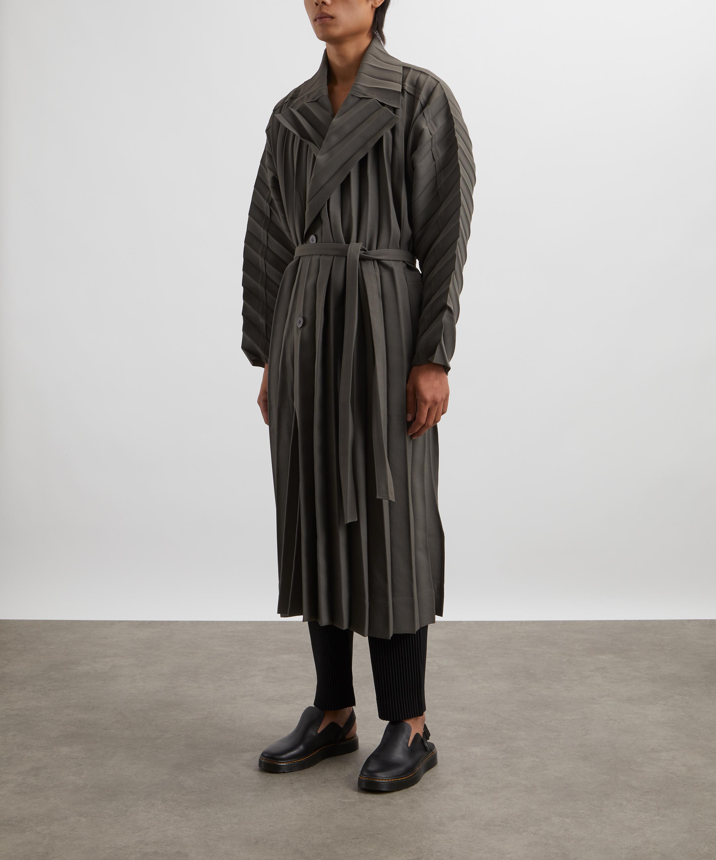 HOMME PLISSÉ ISSEY MIYAKE - Charcoal EDGE Trench Coat image number 2