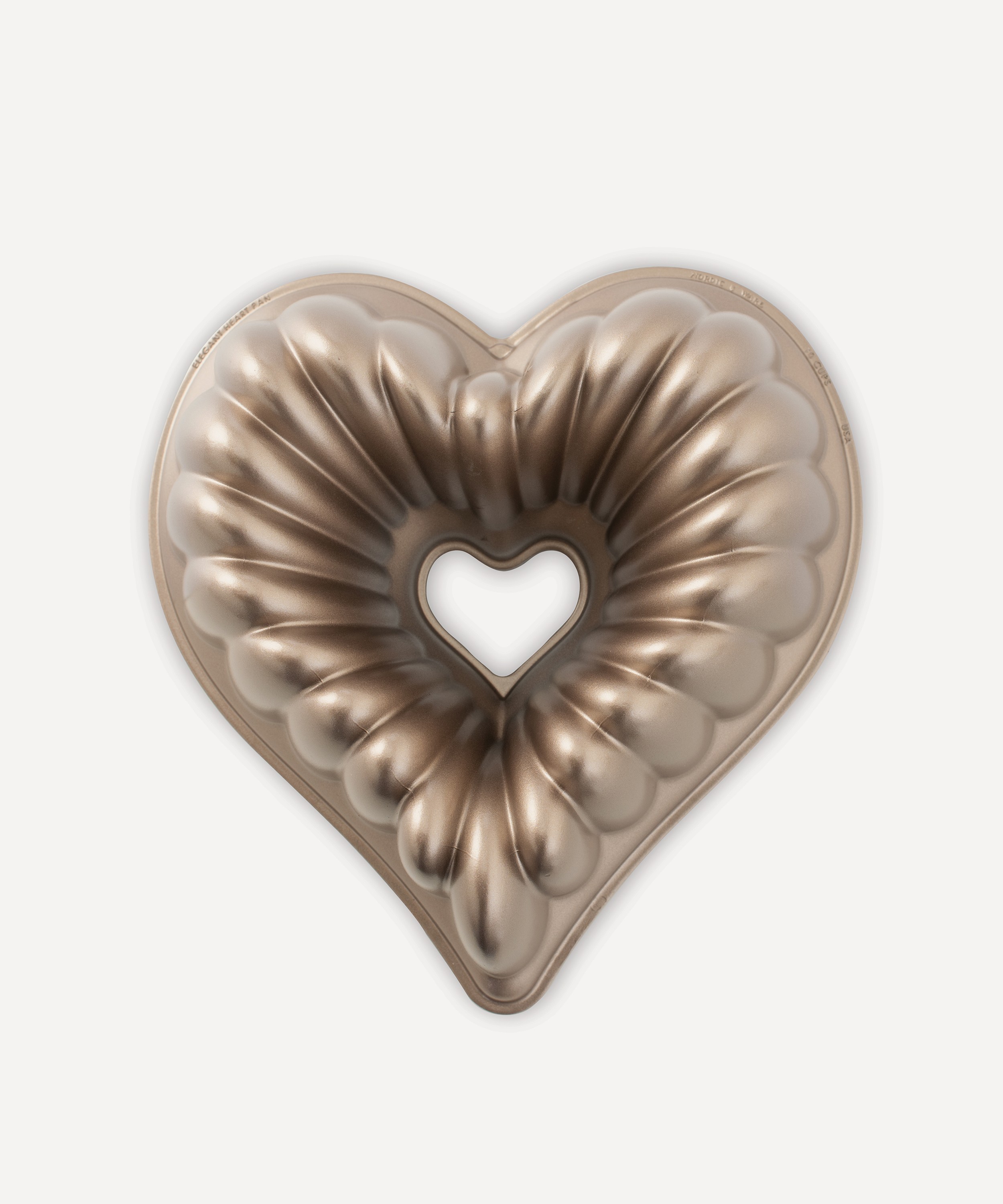 Nordic Ware - Elegant Heart Bundt Pan image number 1