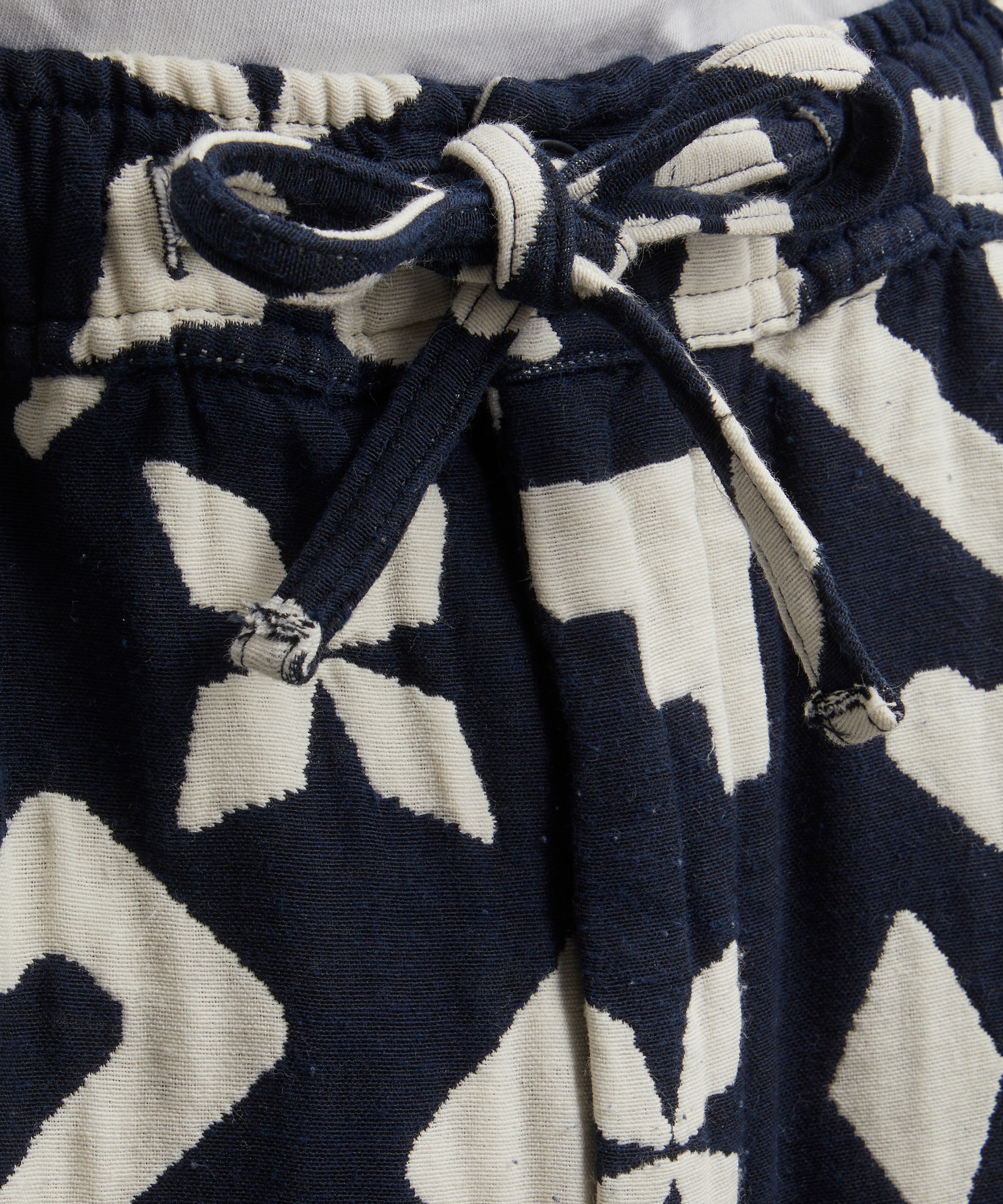 Wax London - Kurt Geometric Jacquard Trousers image number 4