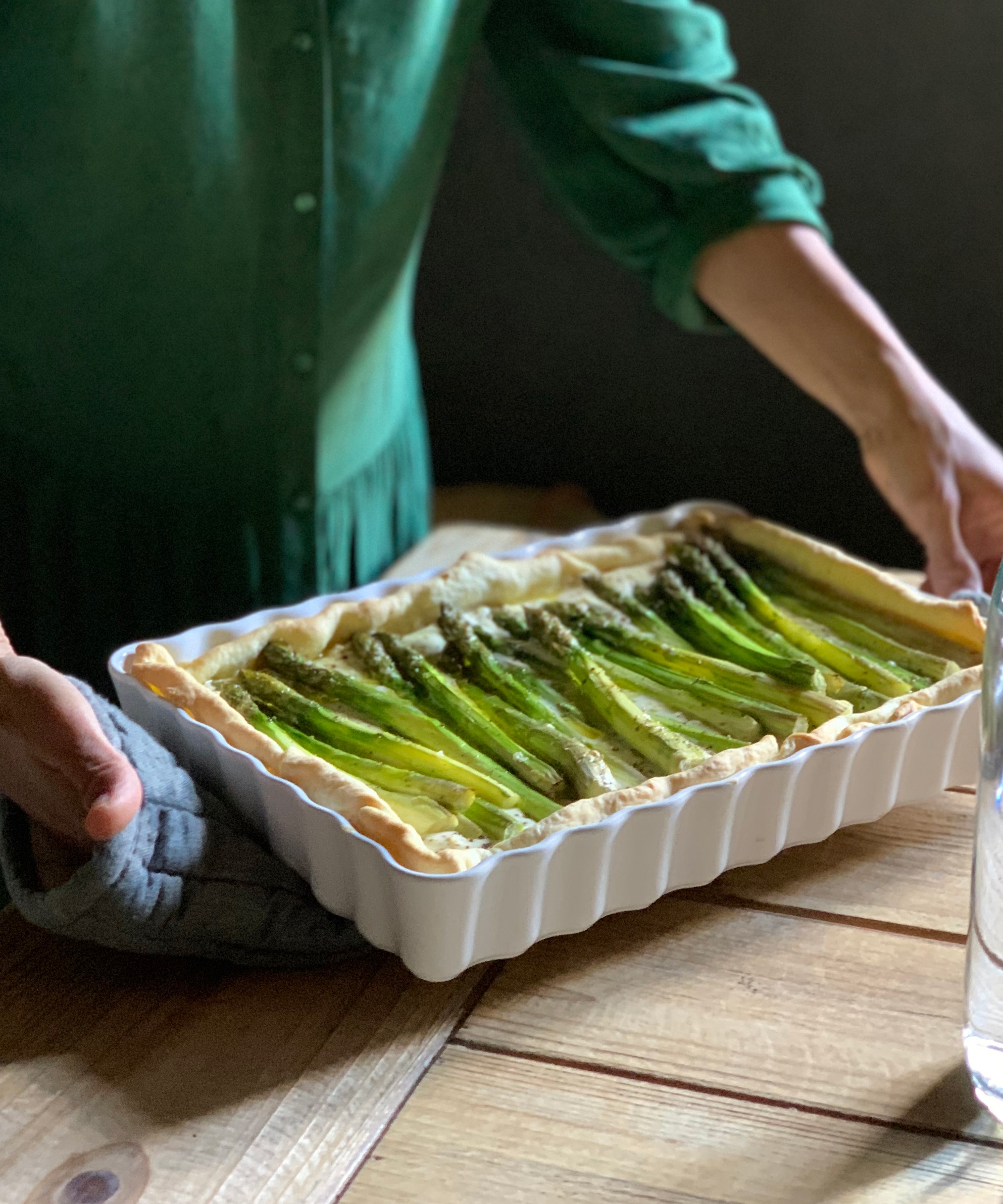 Emile Henry - Rectangular Tart Dish image number 1