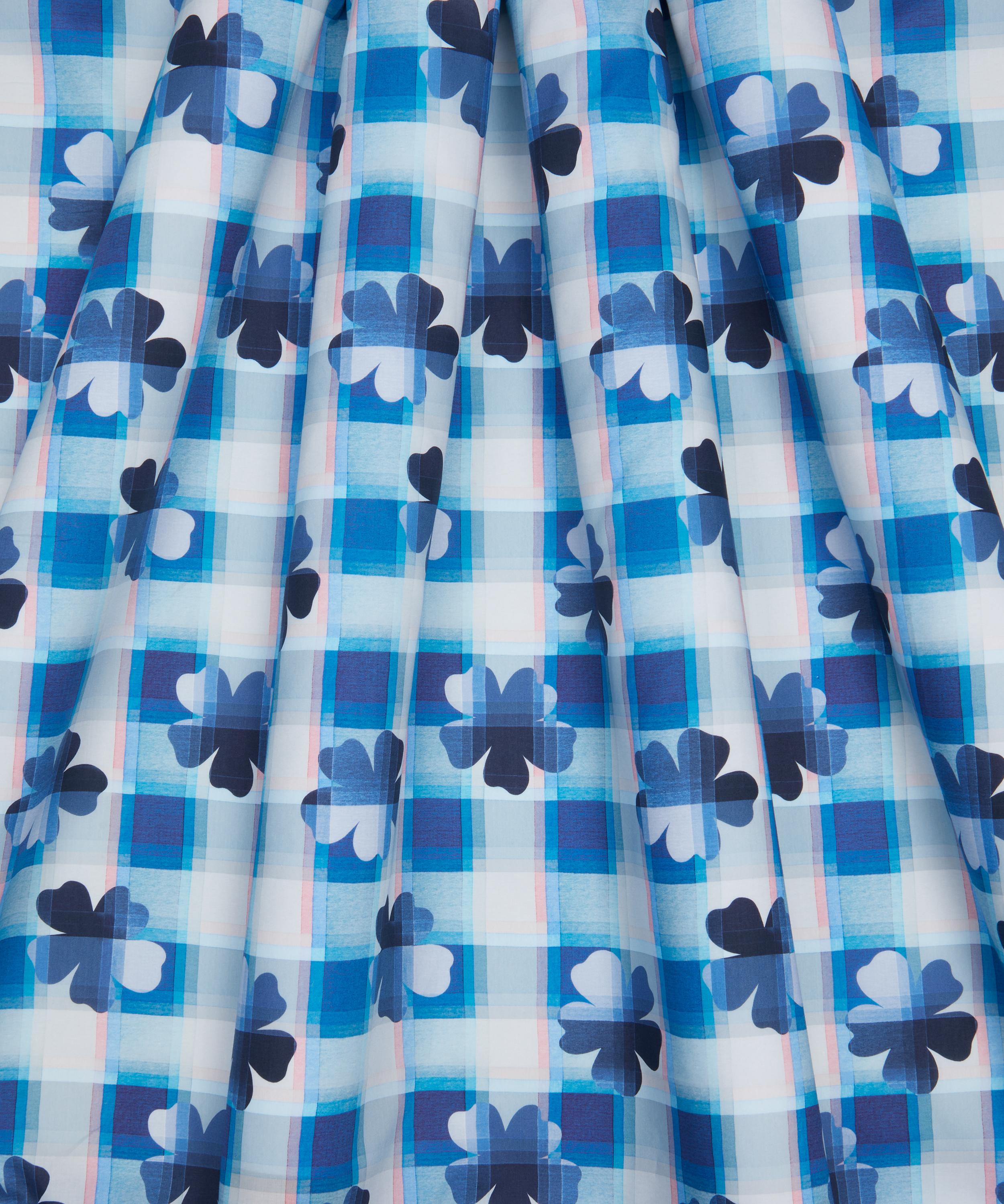 Liberty Fabrics - Tudor Petals Tana Lawn™ Cotton image number 2