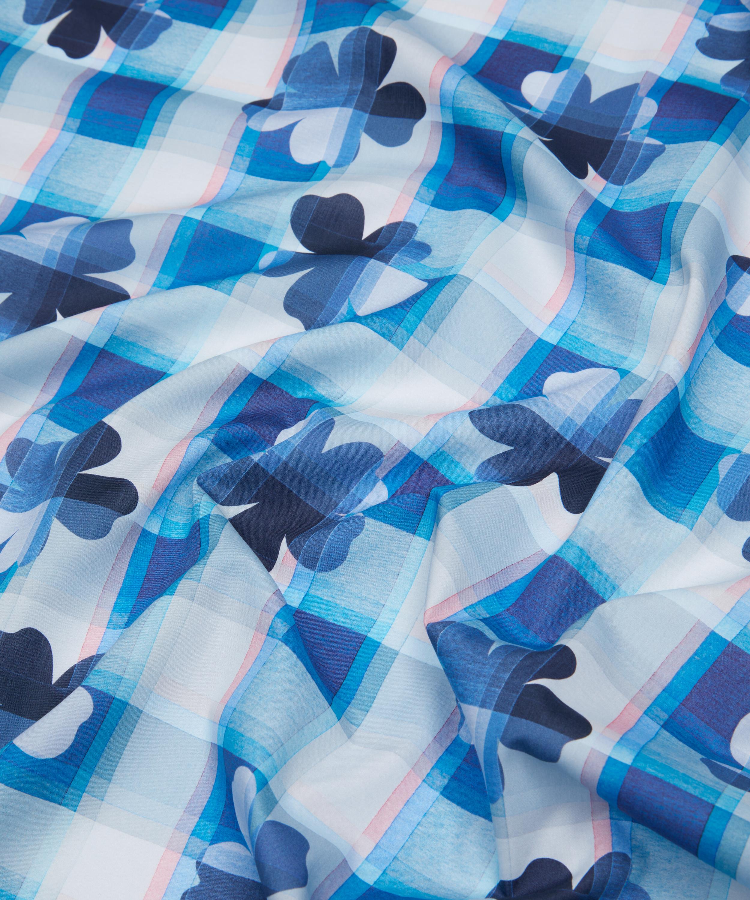 Liberty Fabrics - Tudor Petals Tana Lawn™ Cotton image number 3