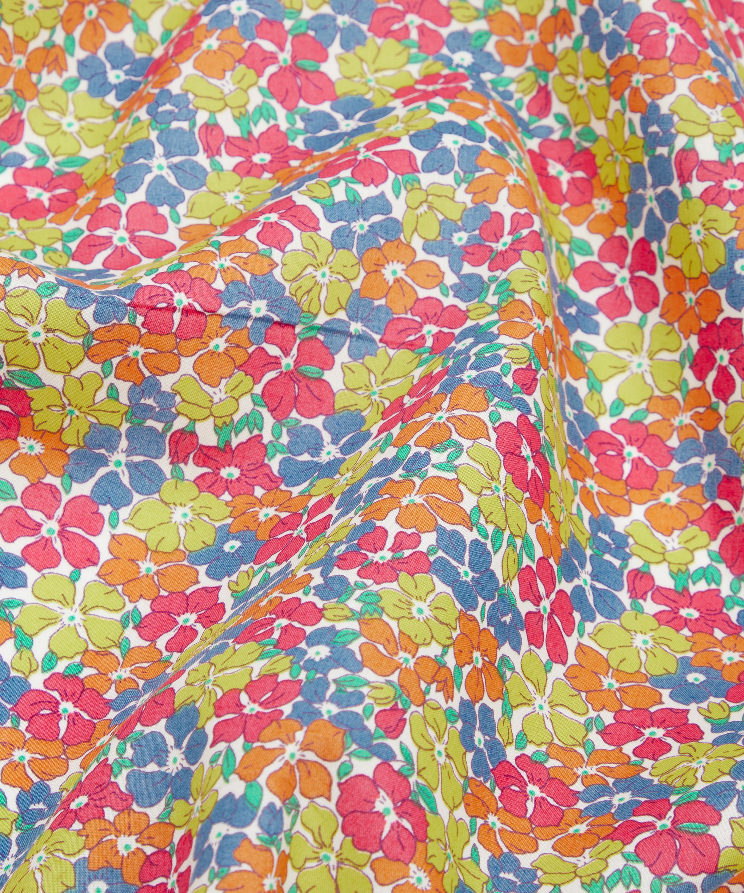 Liberty Fabrics - Sadie Rose Tana Lawn™ Cotton image number 3