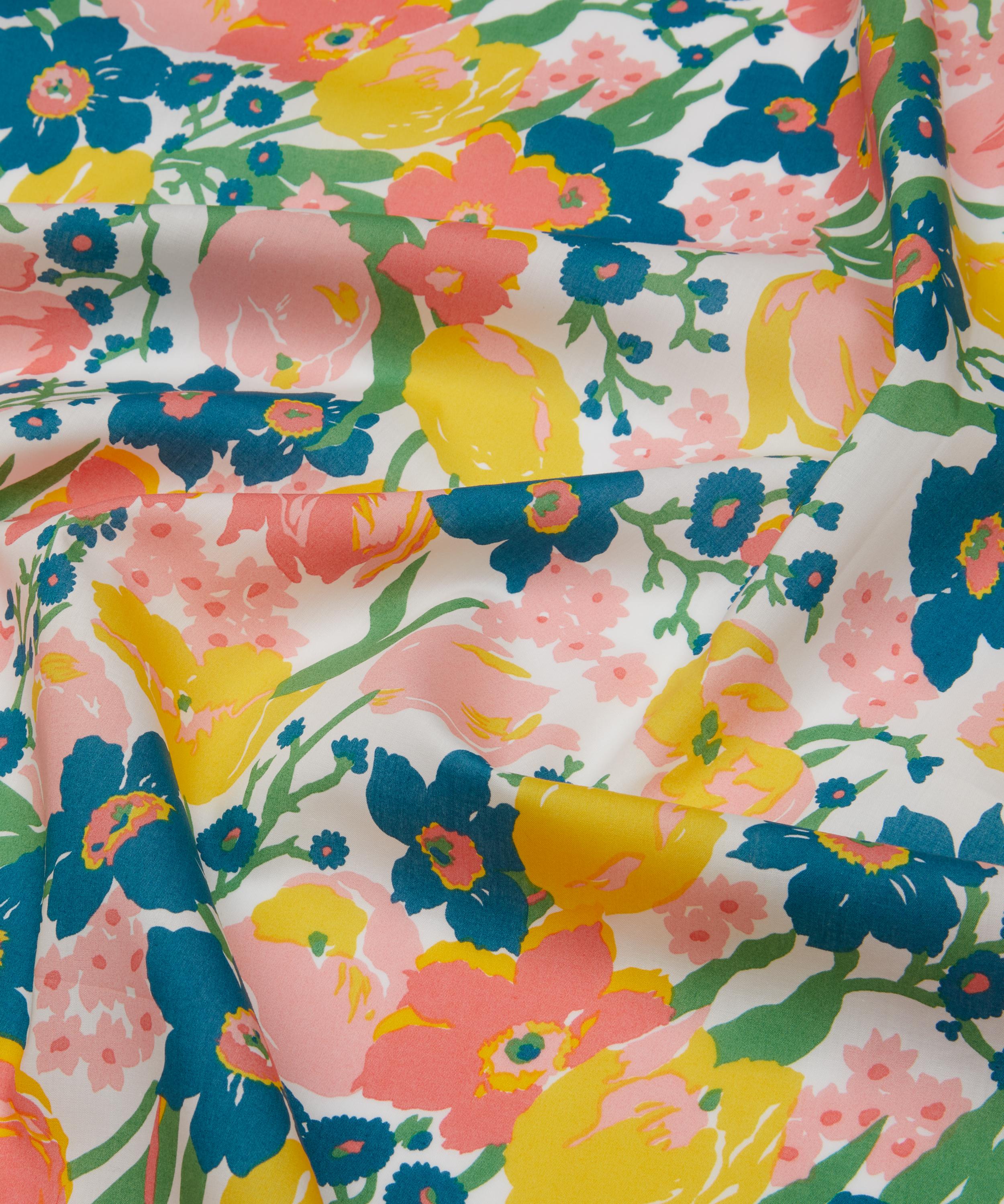 Liberty Fabrics - Marinas Bouquet Tana Lawn™ Cotton image number 3