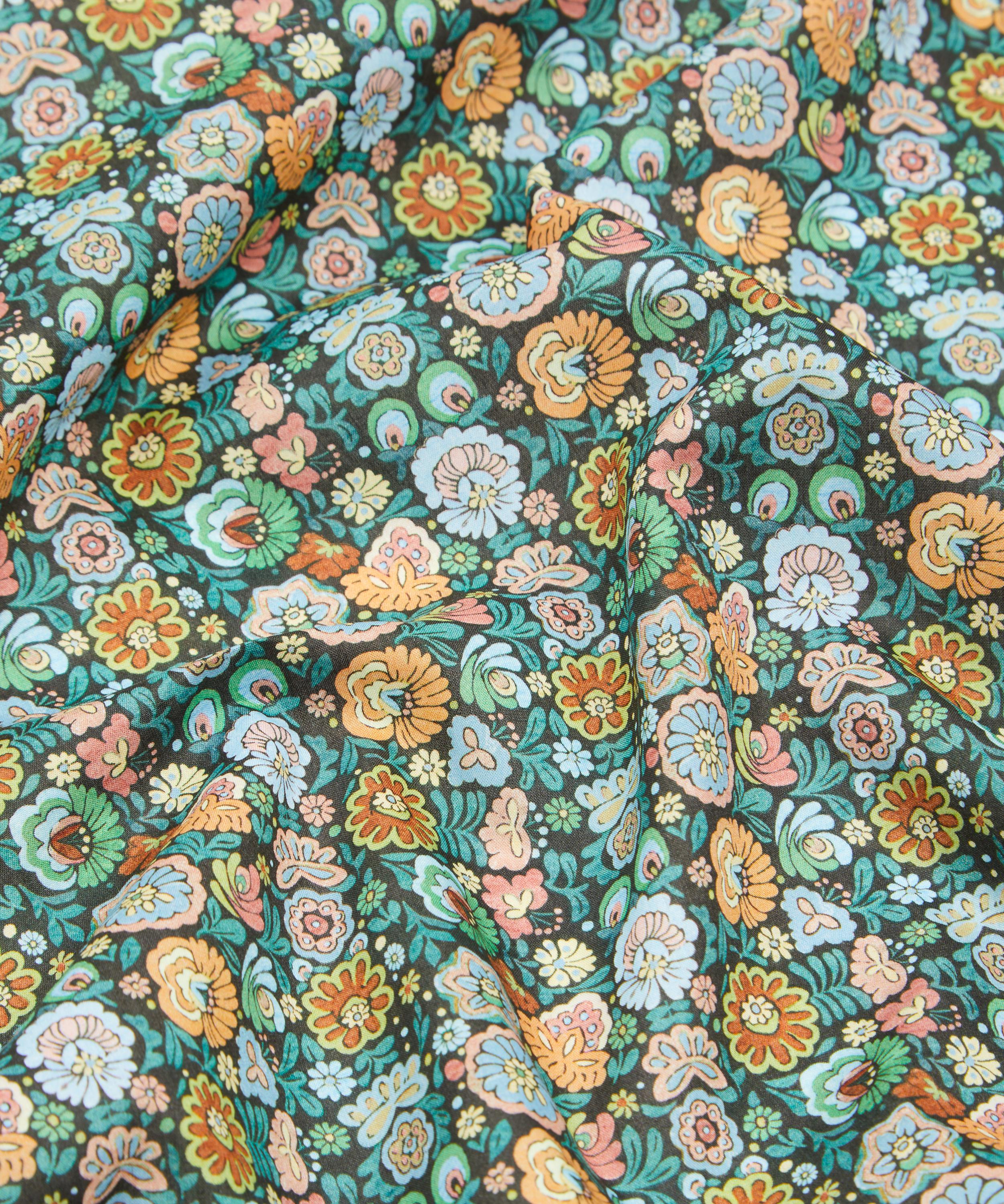 Liberty Fabrics - Begonia Tana Lawn™ Cotton image number 3