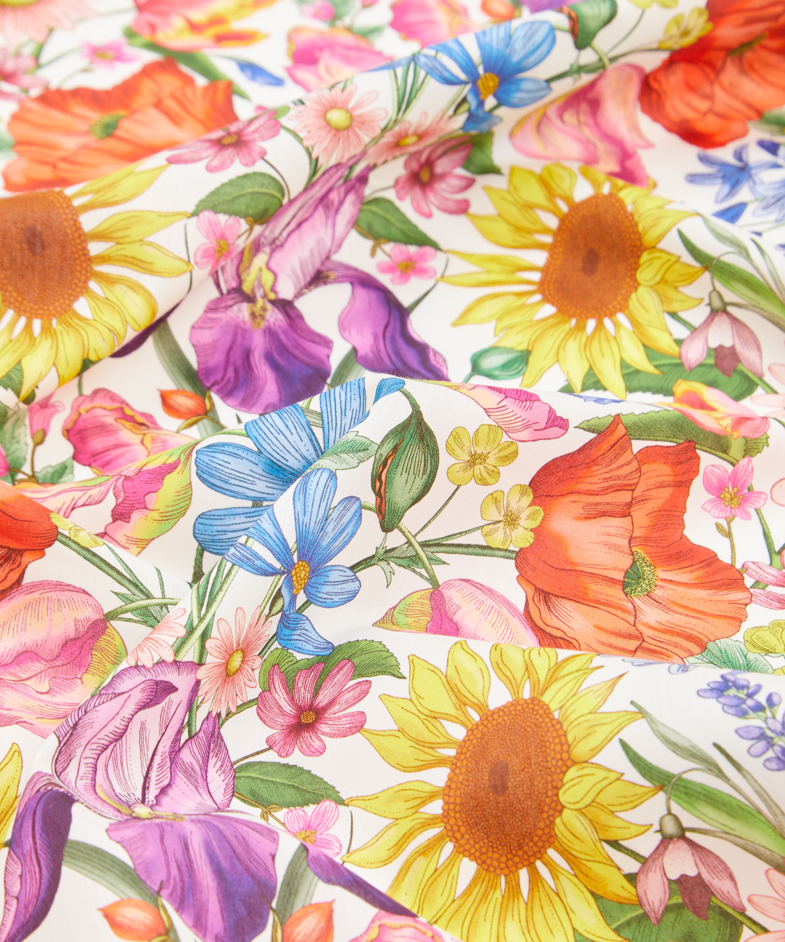 Liberty Fabrics - Floral Muse Tana Lawn™ Cotton image number 3