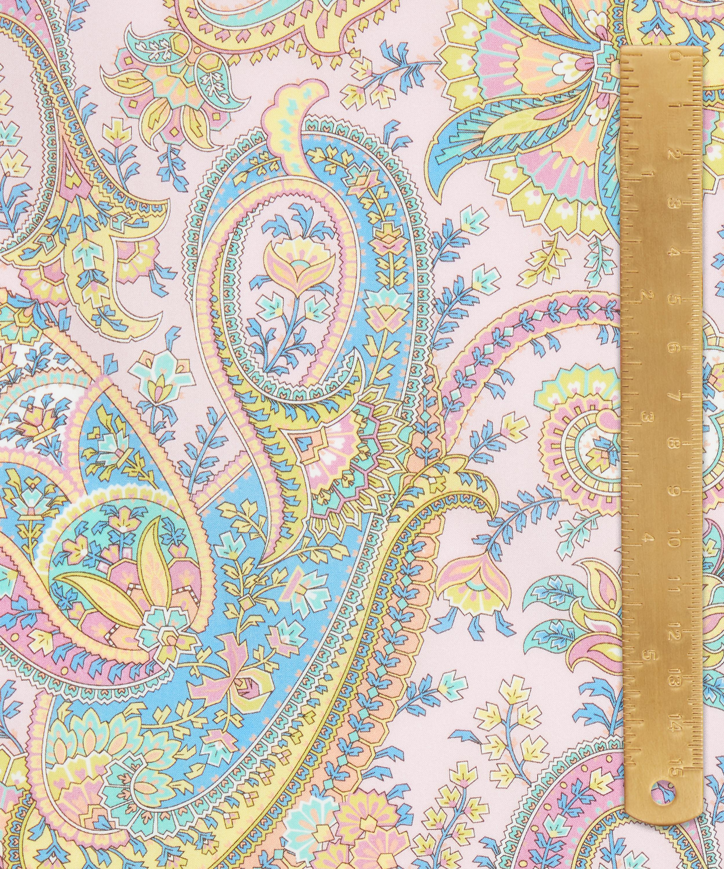 Liberty Fabrics - Florence Melody Tana Lawn™ Cotton image number 4