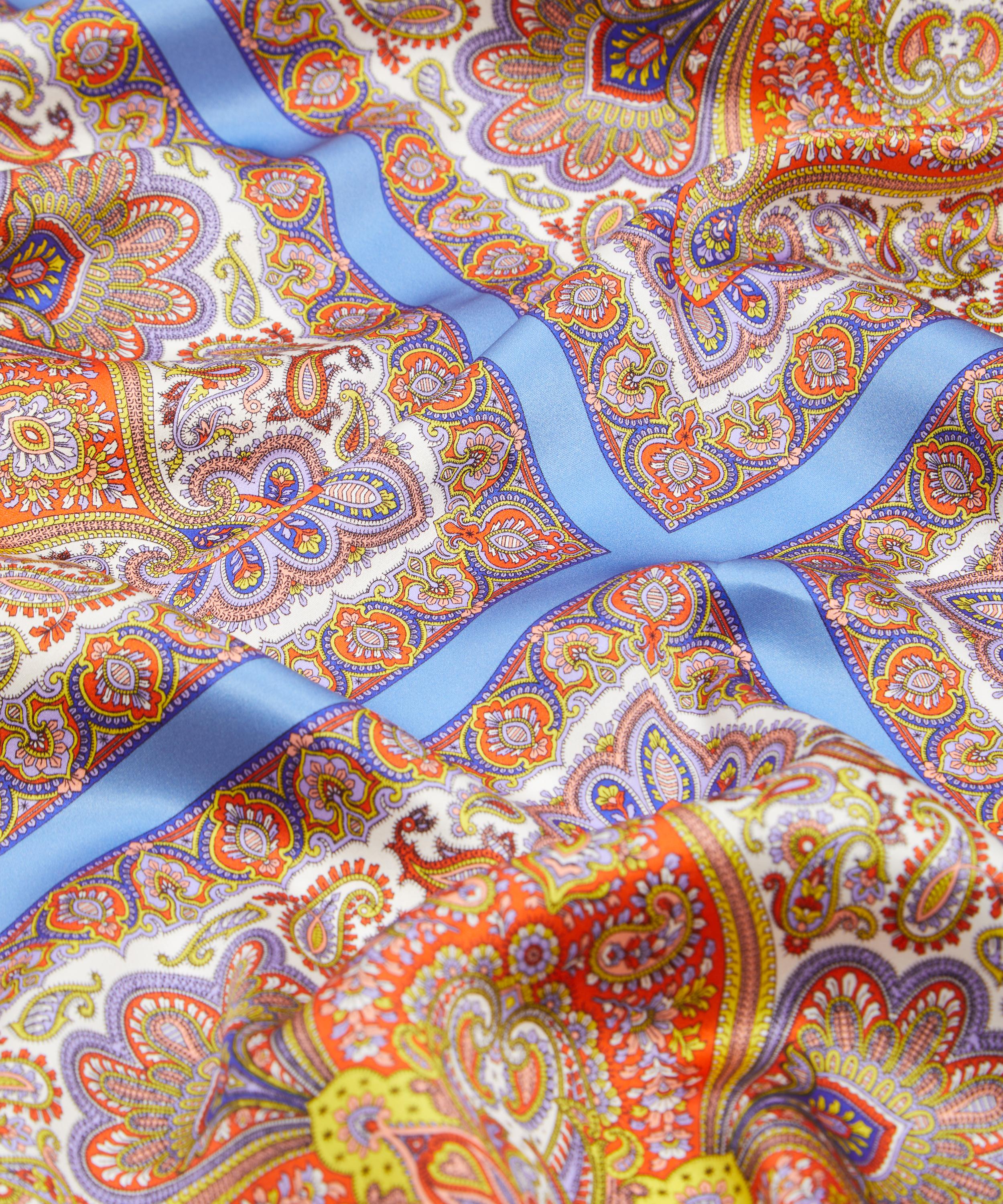 Liberty Fabrics - Shawl Hall Silk Satin image number 3