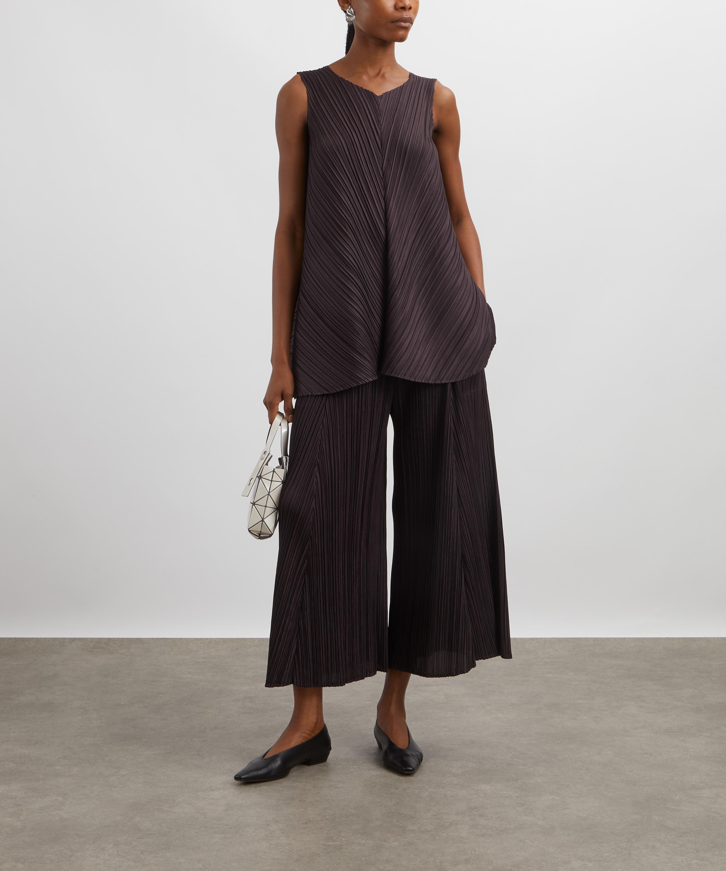 Pleats Please Issey Miyake - MELLOW PLEATS Dark Brown Pleated Trousers image number 1