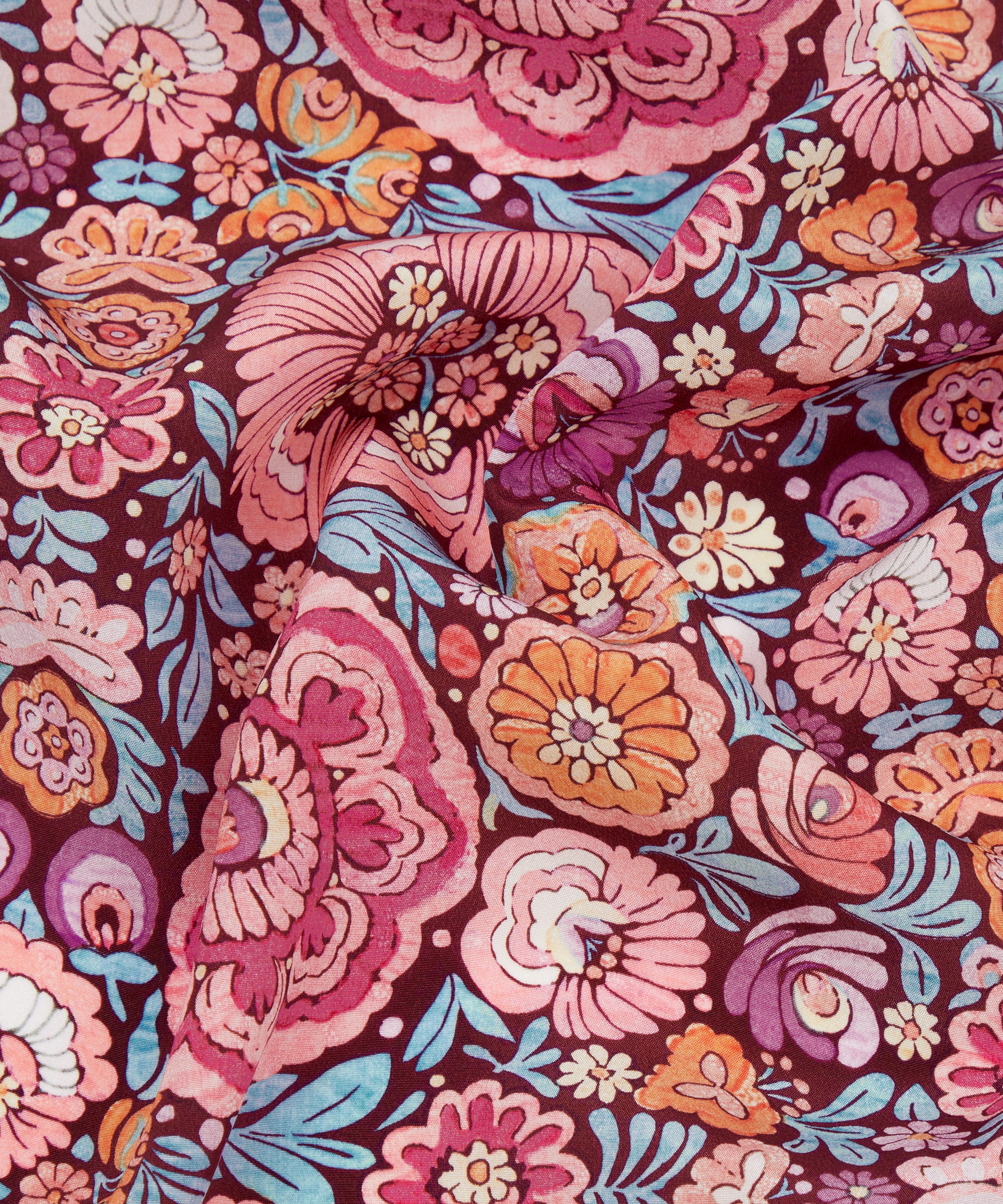 Liberty Fabrics - Begonia Garden Silk Twill image number 3