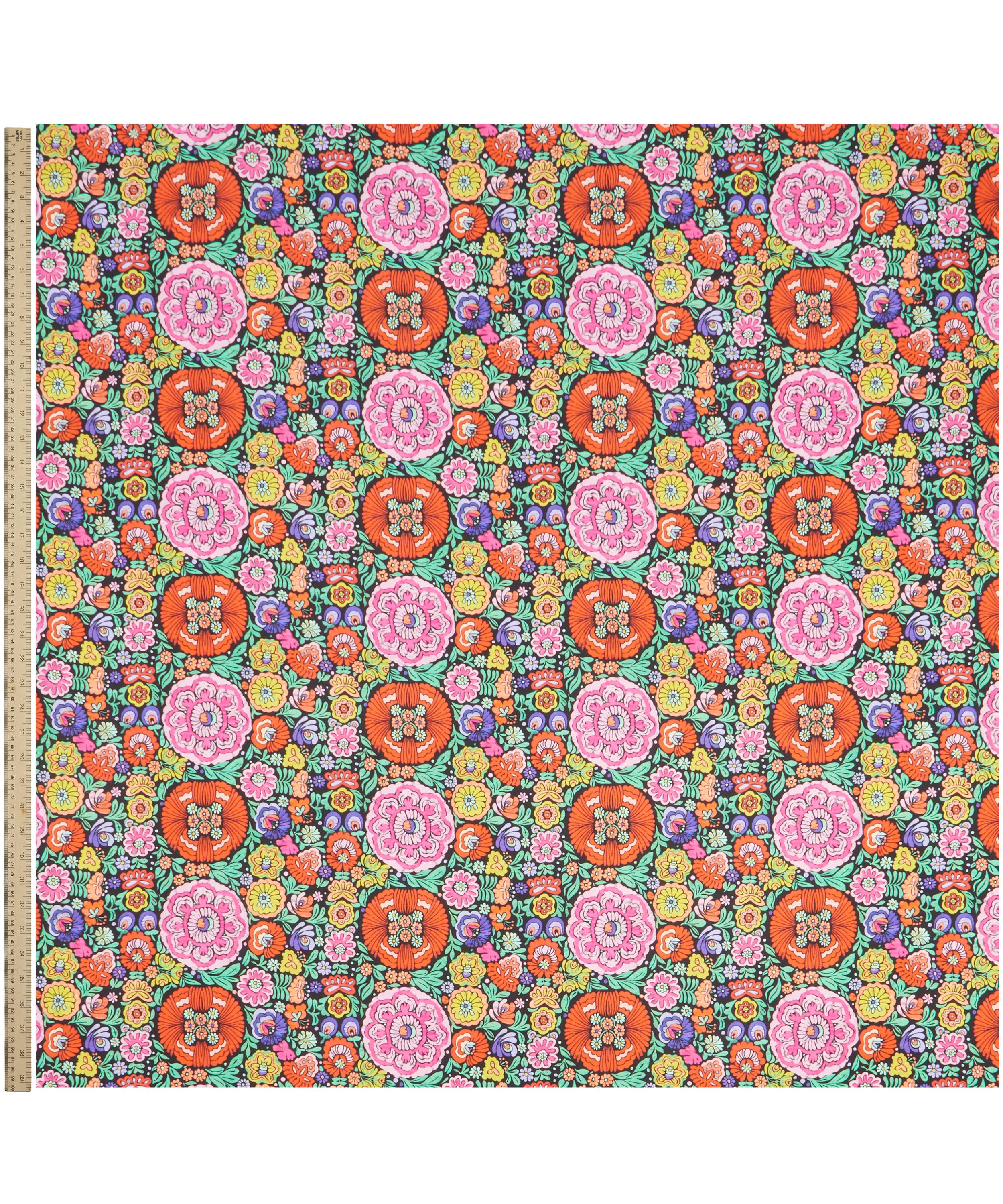 Liberty Fabrics - Begonia Garden Silk Twill image number 1