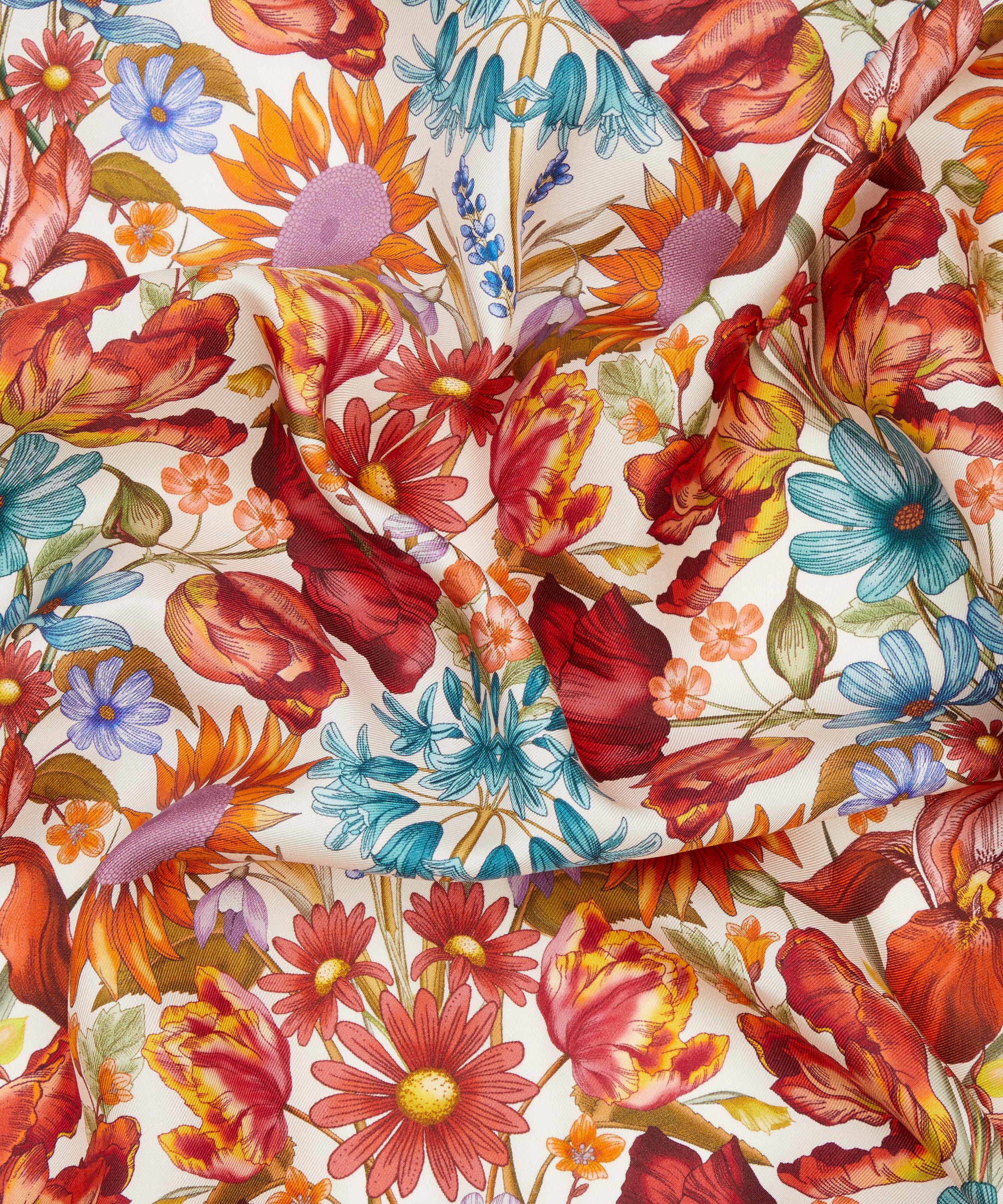 Liberty Fabrics - Floral Muse Silk Twill image number 3
