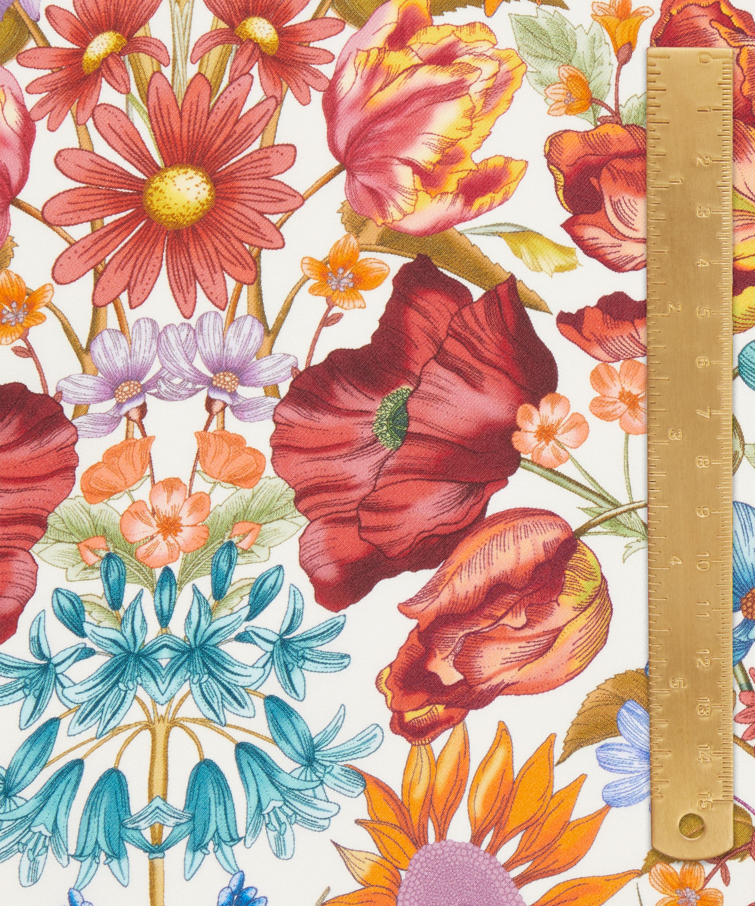 Liberty Fabrics - Floral Muse Silk Twill image number 4