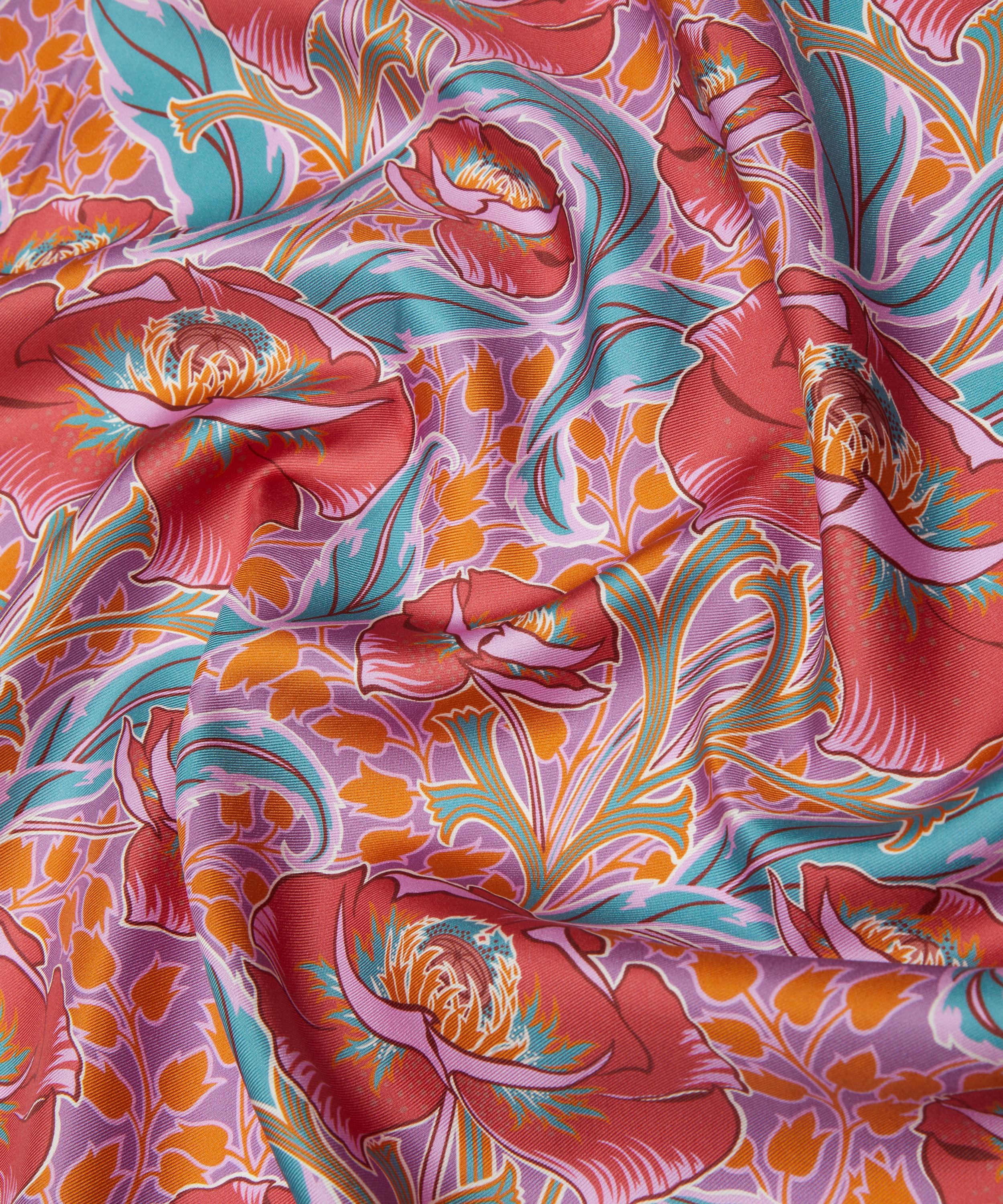 Liberty Fabrics - Rossettis Garden Silk Twill image number 3