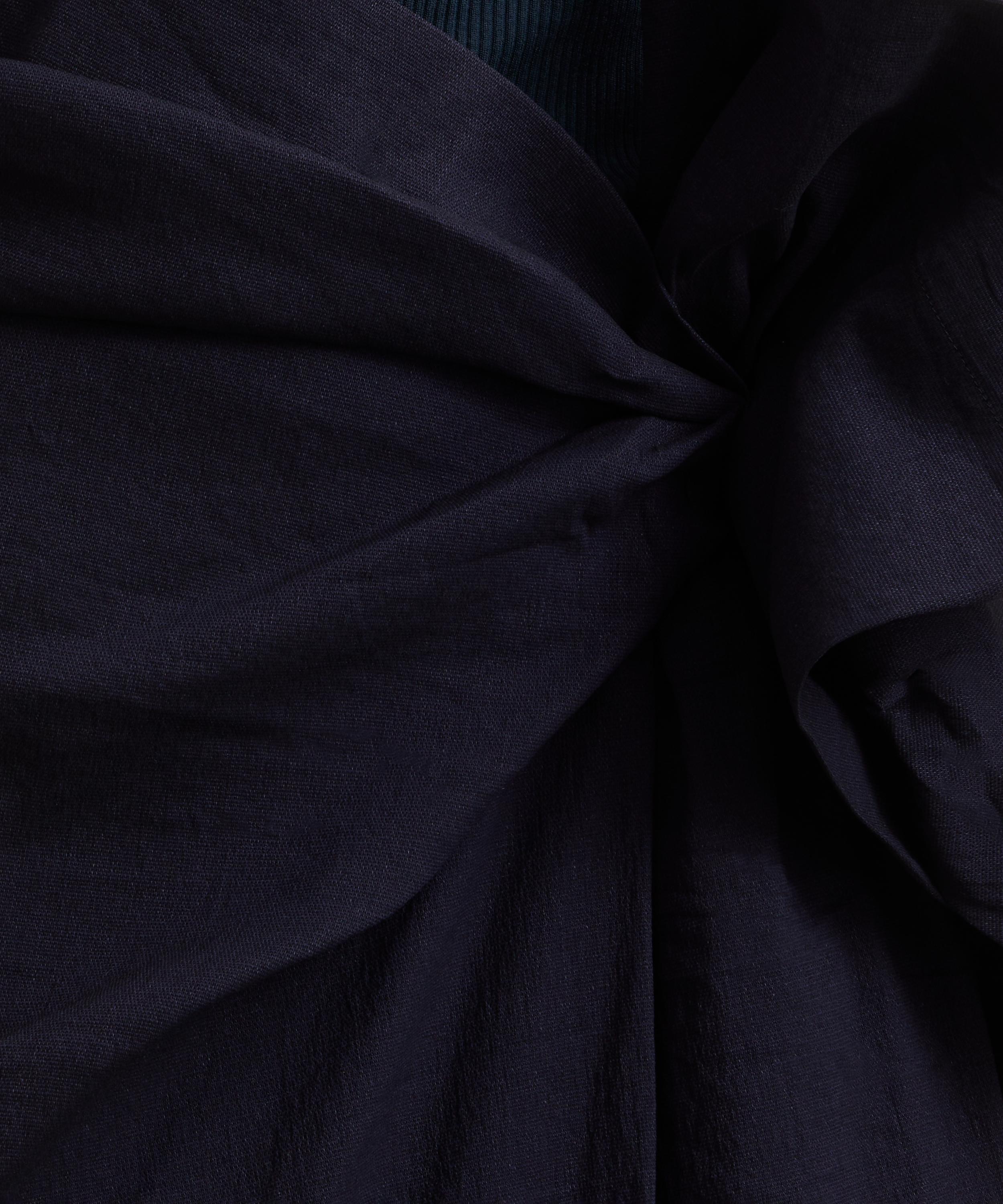 Issey Miyake - ENTHCLOTHE Wrapped Washi Paper Midi-Skirt image number 4