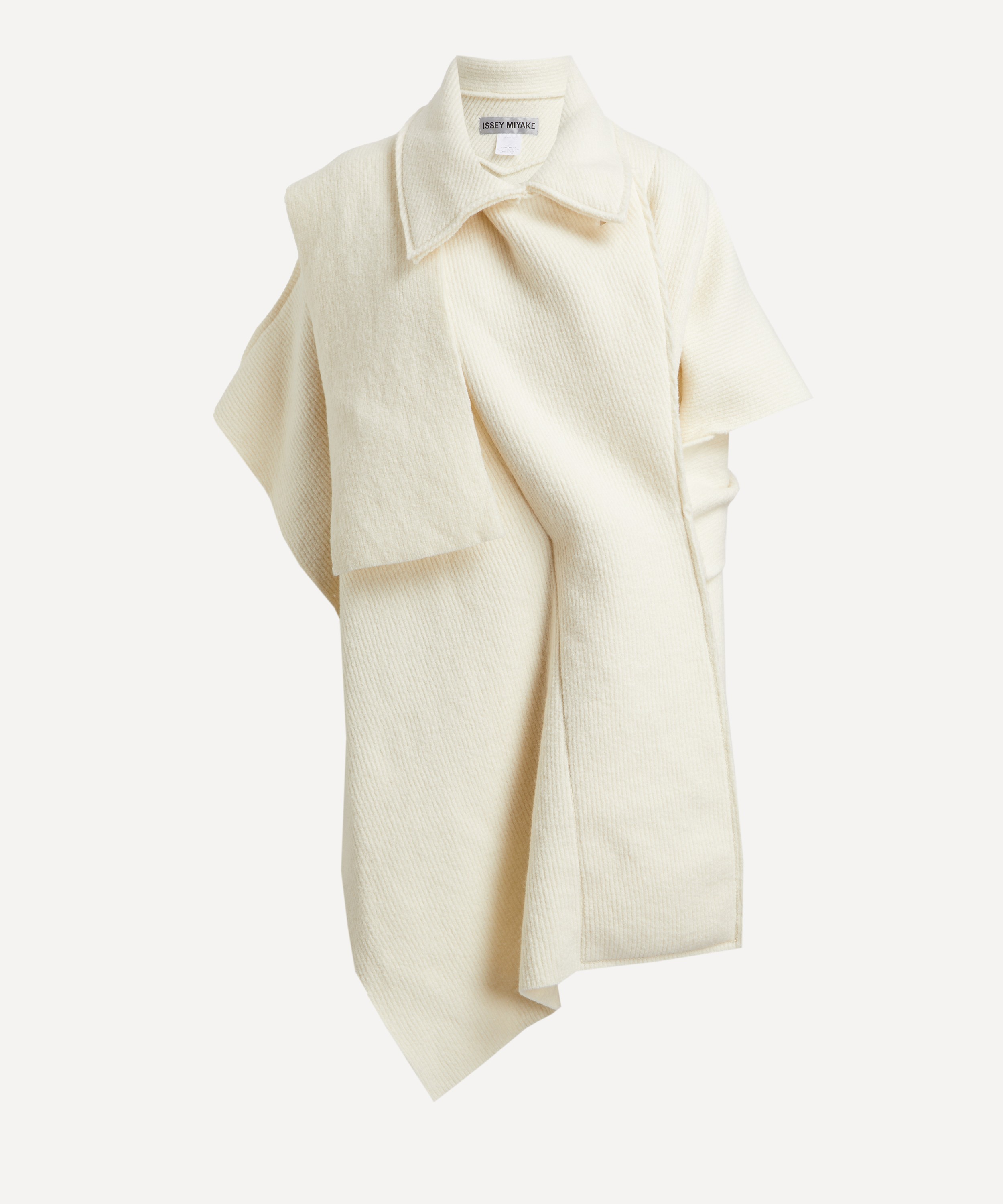 Issey Miyake - CRINKLE CUT Knitted Coat