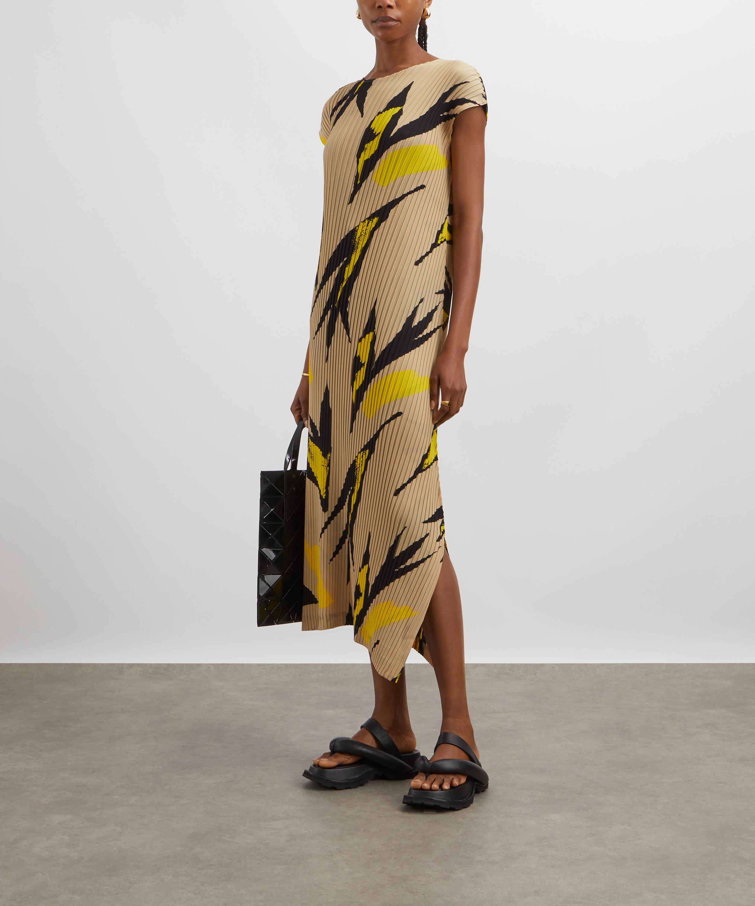 Issey Miyake - VIGOR PLEATS Pleated Dress image number 1