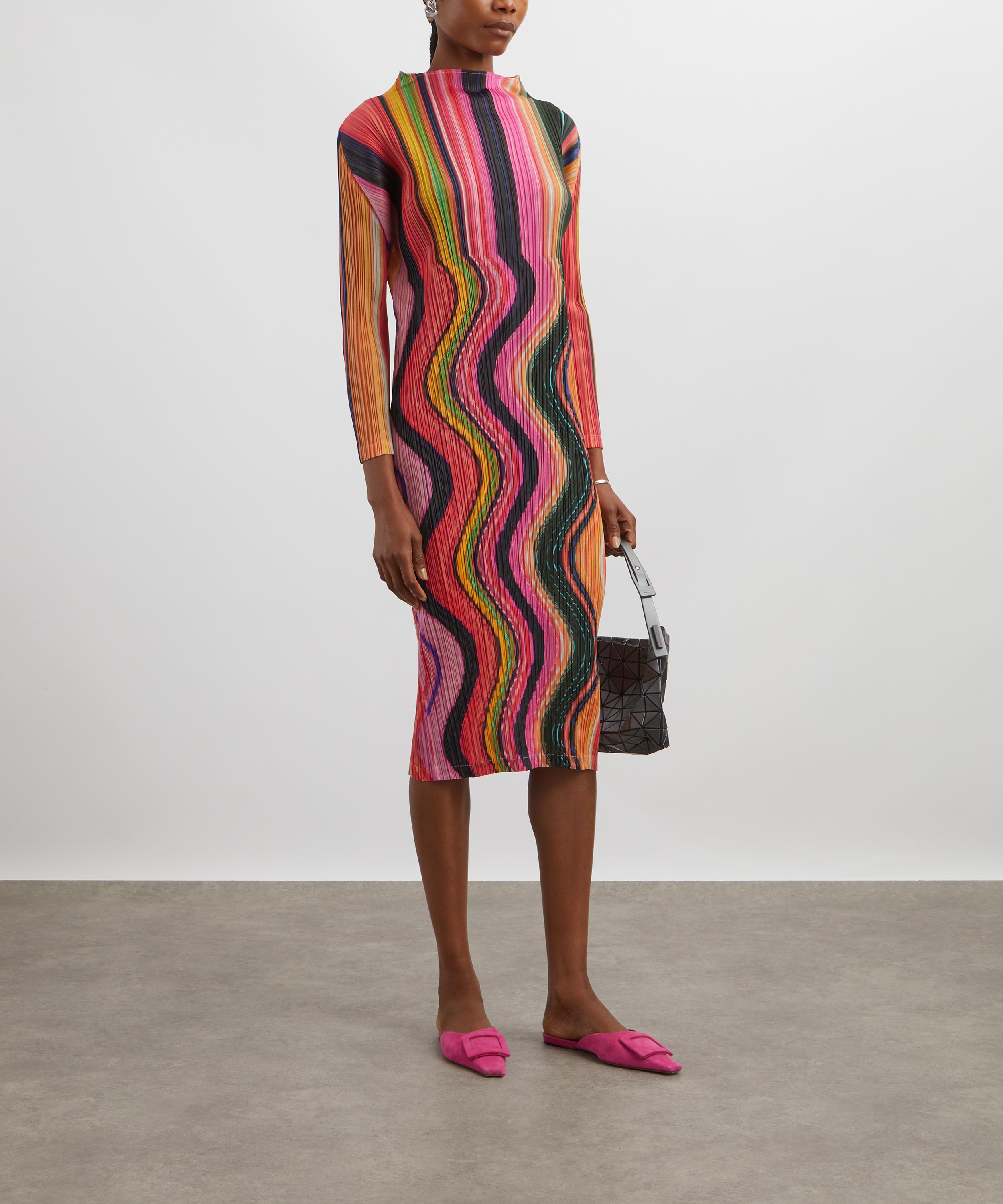 Pleats Please Issey Miyake - WARP Pink Midi Dress image number 1