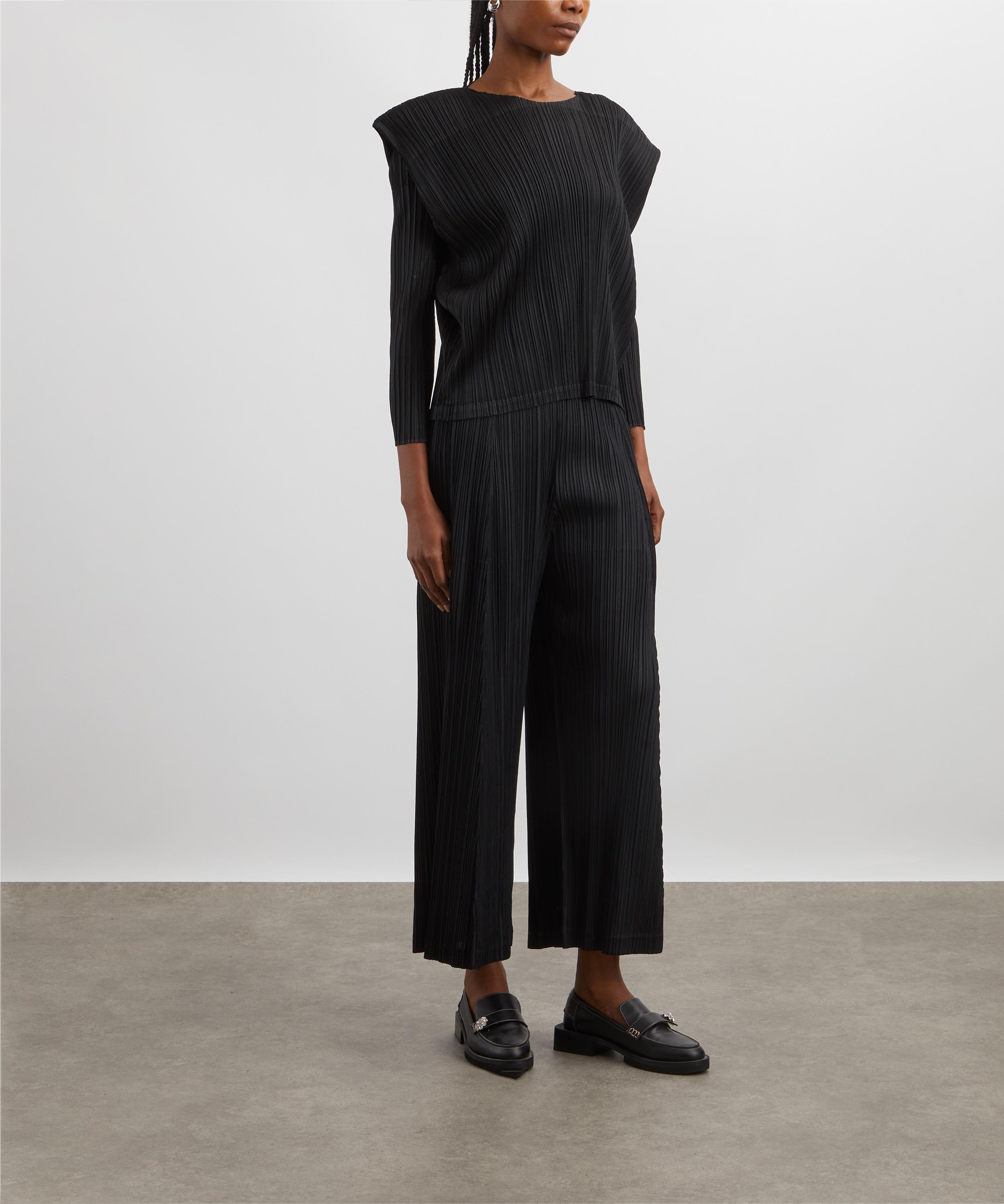 Pleats Please Issey Miyake - MONTHLY COLOURS: SEPTEMBER Black Pleated Top image number 1