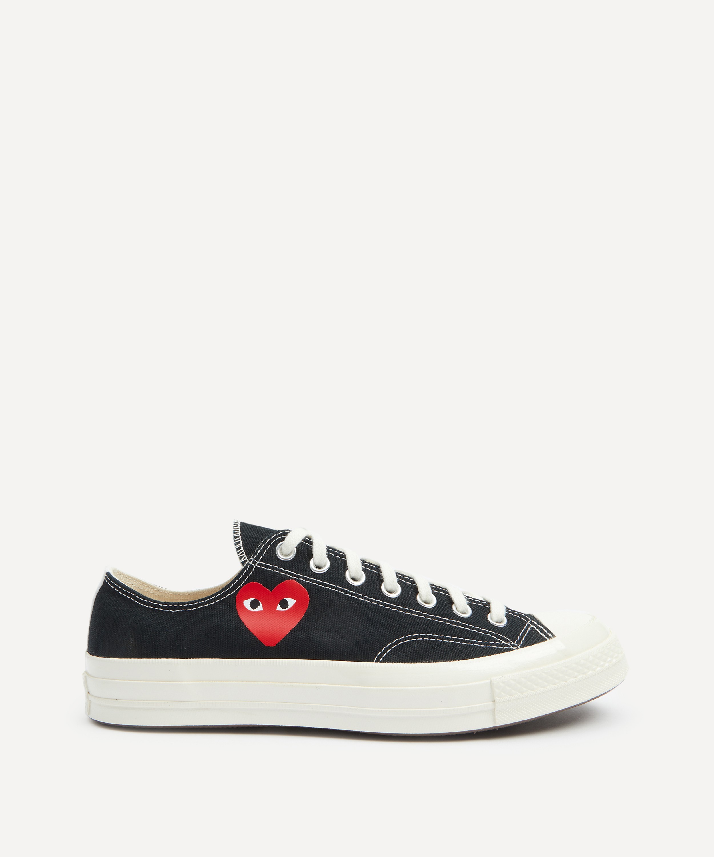 Comme des Garçons Play - x Converse PLAY Chuck 70 Small Heart Low-Top Trainers image number 4