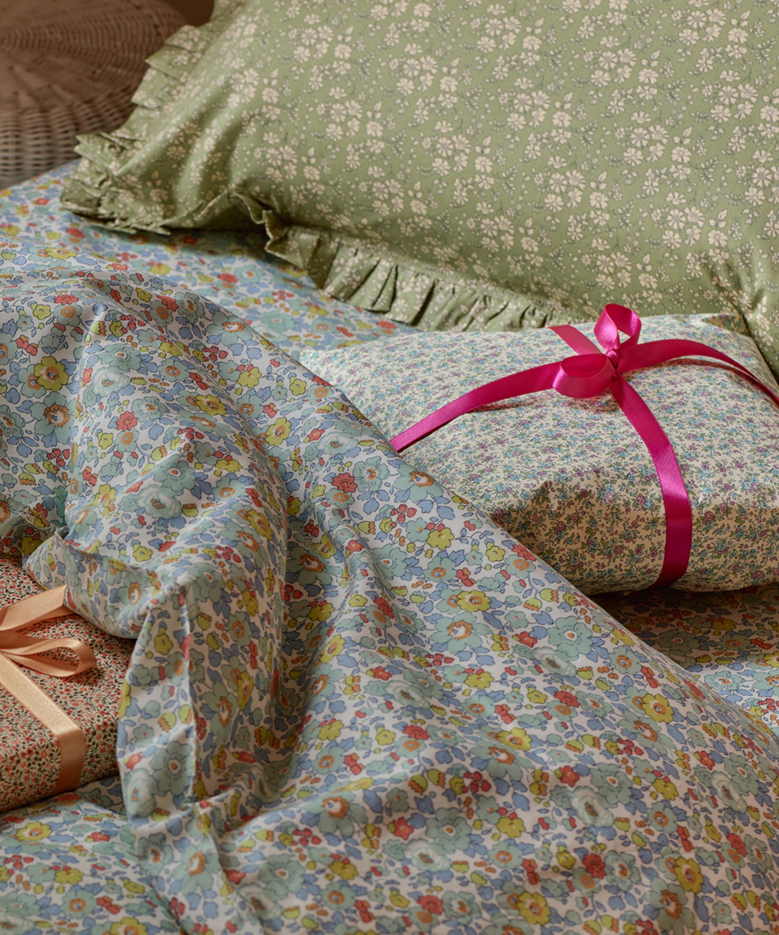 Coco & Wolf - Betsy Sage Double Duvet Cover Set image number 3