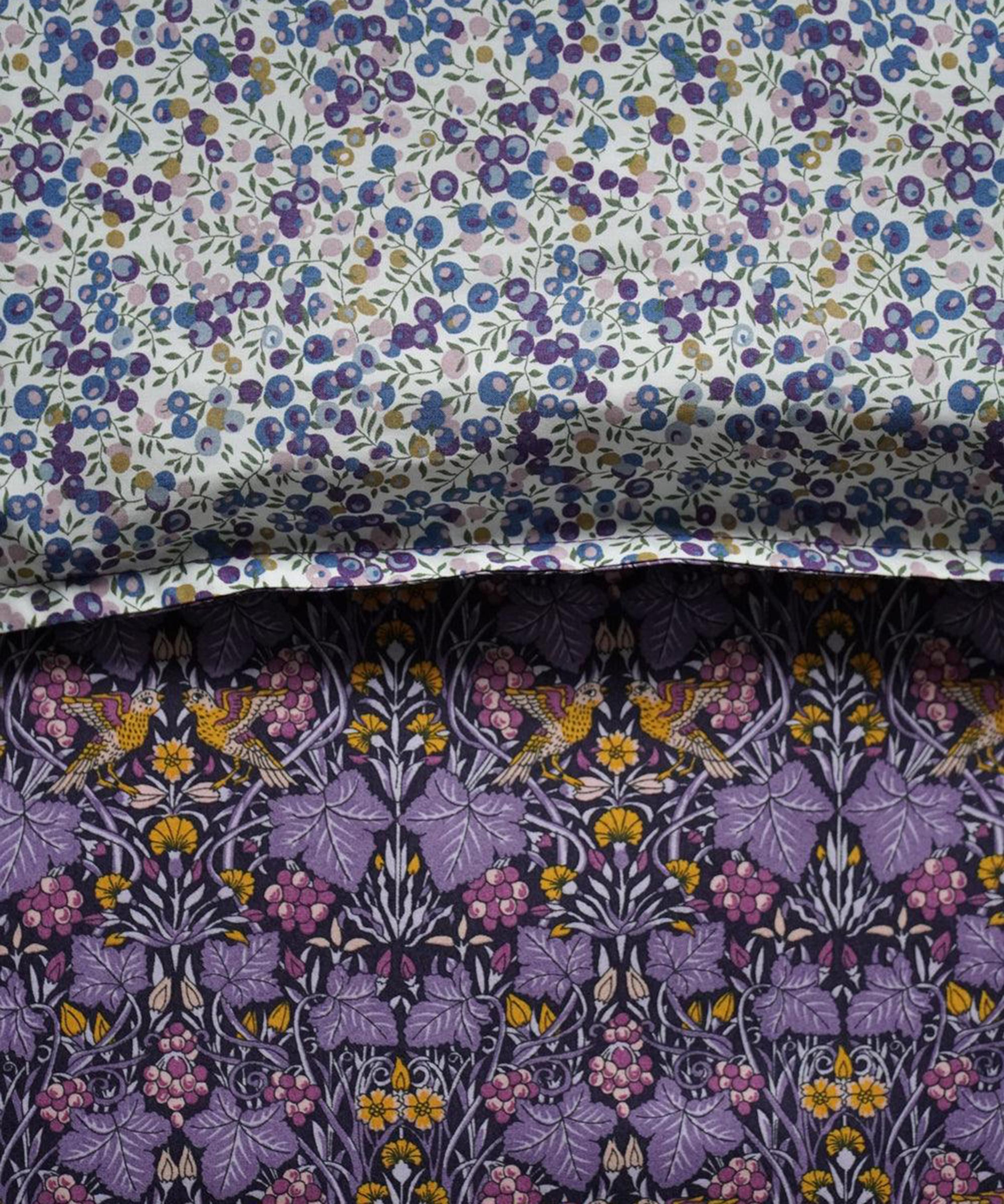 Coco & Wolf - Vine Thief and Wiltshire Bud Super King Duvet Cover Set image number 3