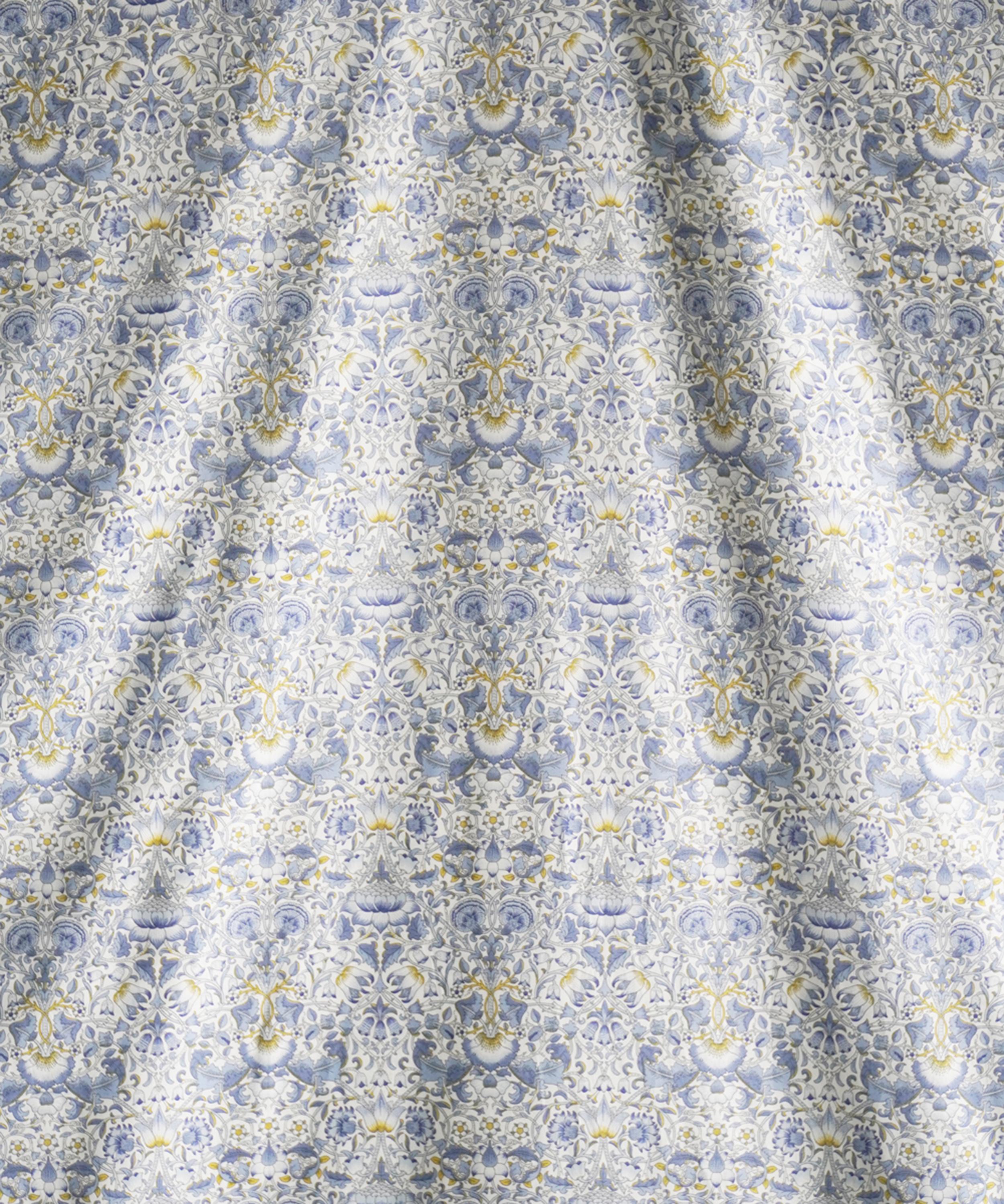 Coco & Wolf - Lodden and Sambourne Super King Heirloom Quilt image number 3