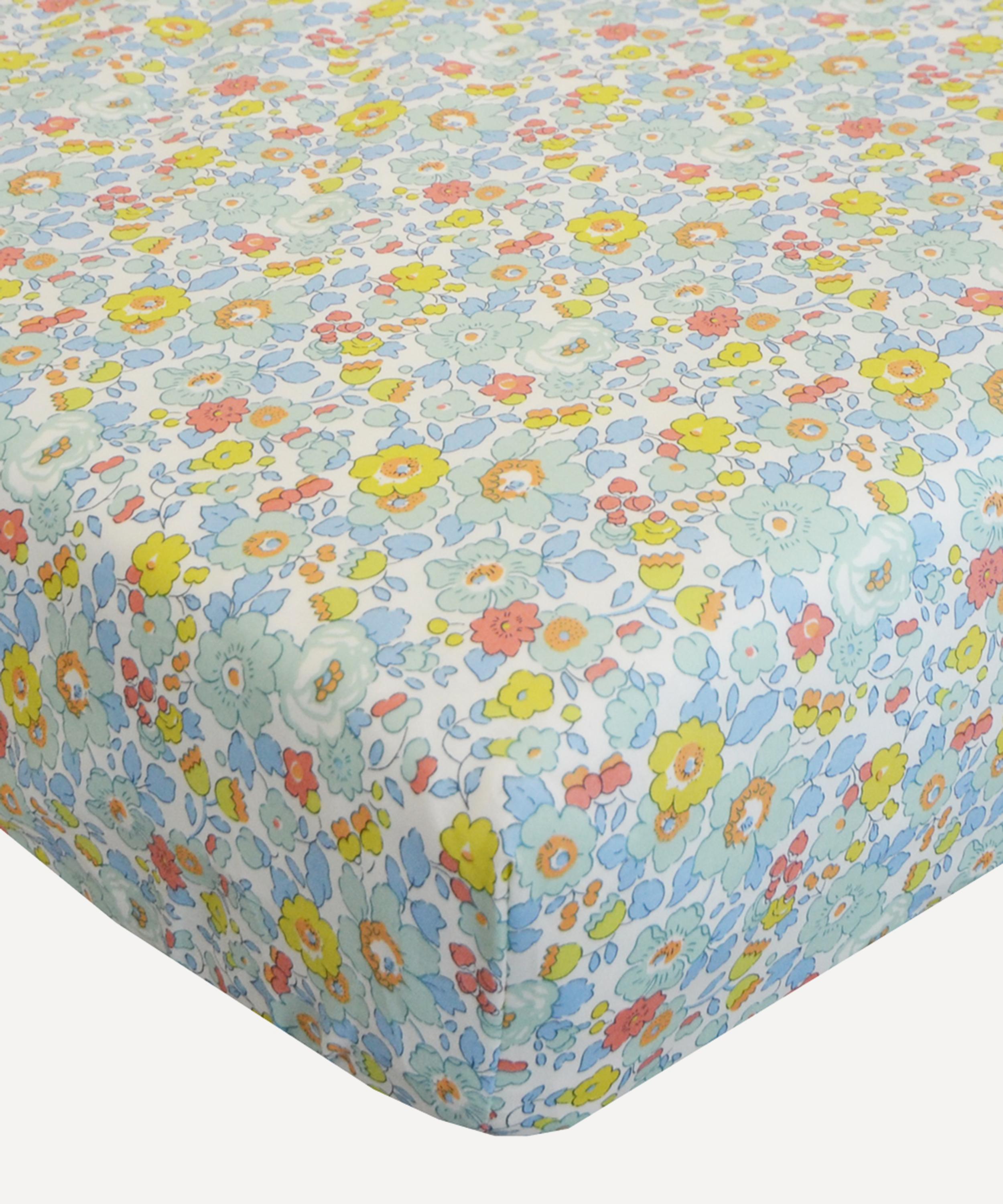 Coco & Wolf - Betsy Sage Double Fitted Sheet image number 0