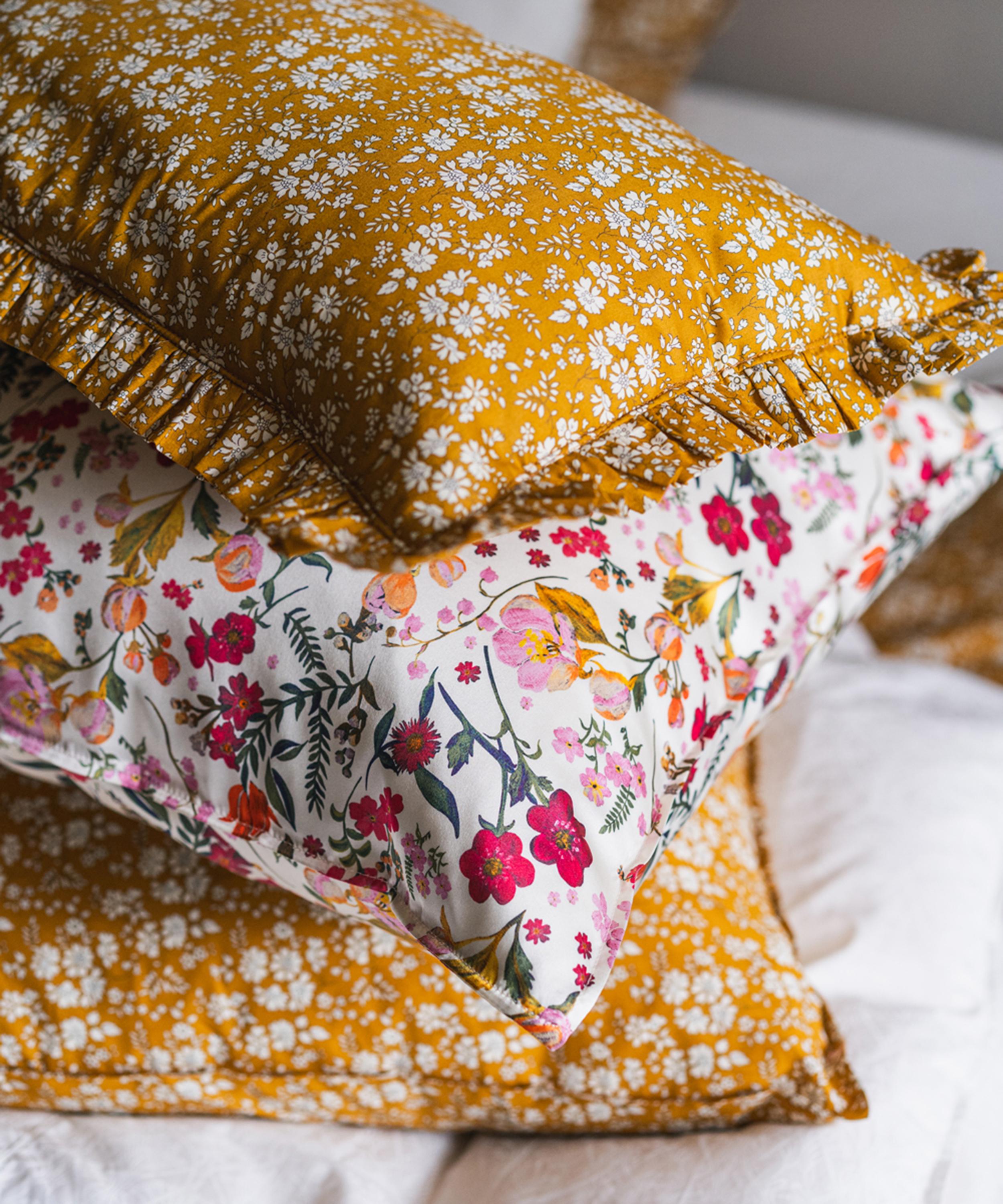 Coco & Wolf - Capel Tana Lawn™ Cotton Pillowcases Set of Two image number 1