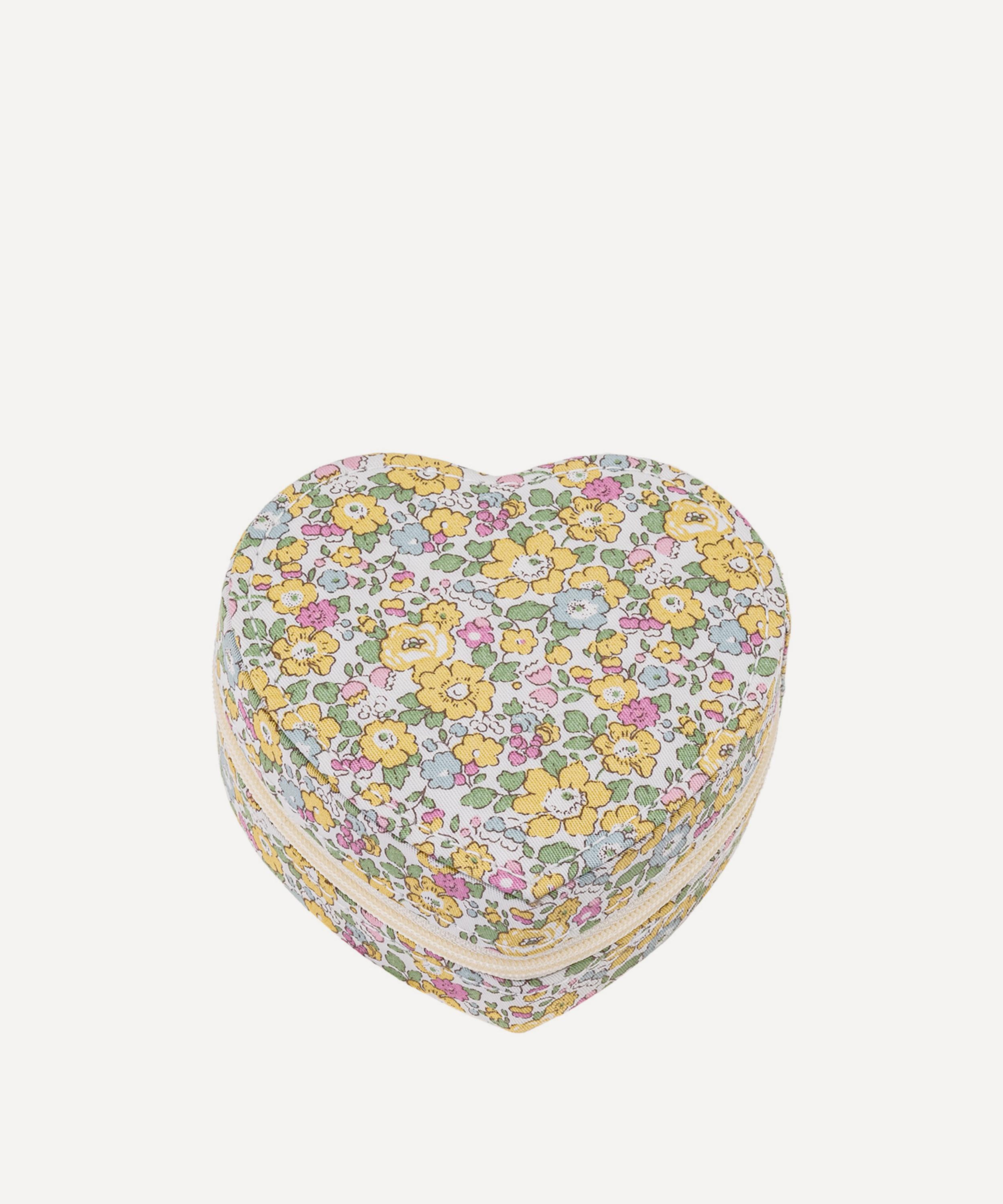 Bon Dep - Betsy Ann Tana Lawn™ Cotton Heart Jewellery Box image number 0